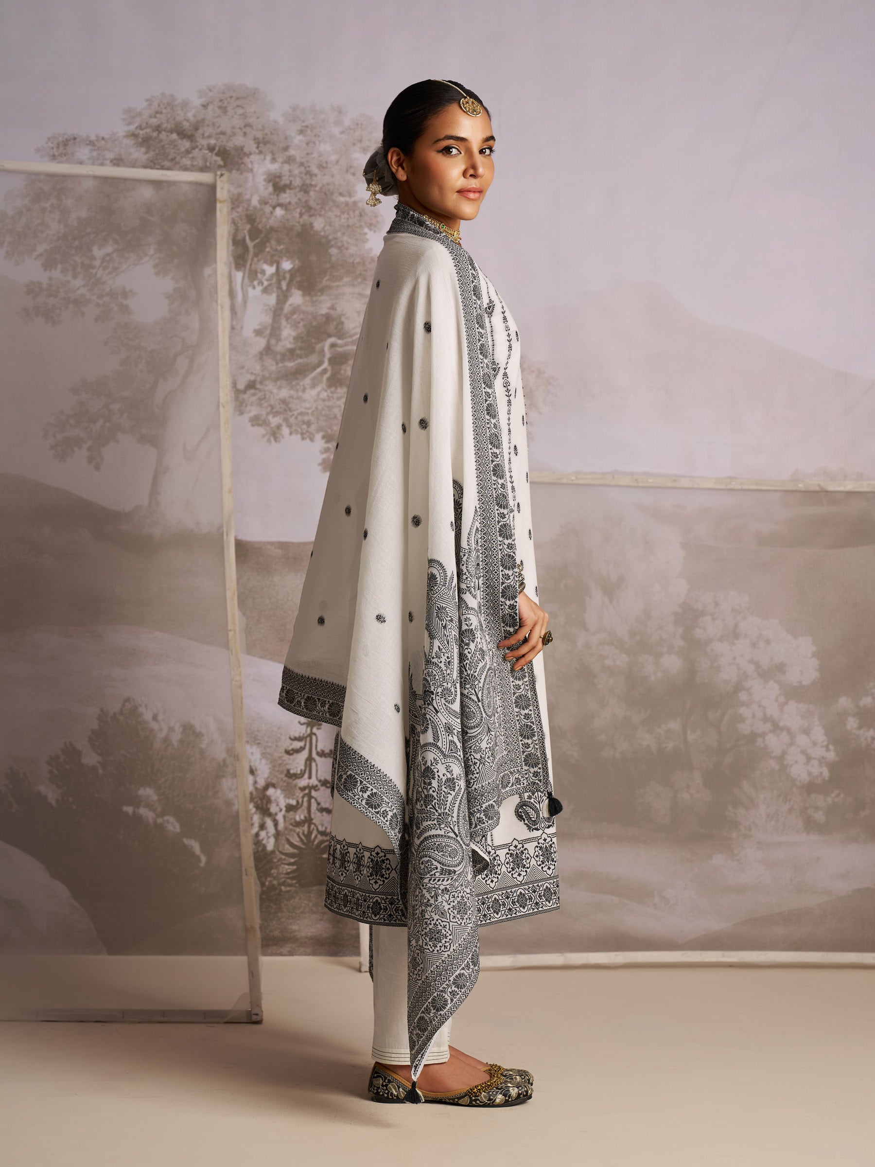 Seraphic Cotton Kurta Set