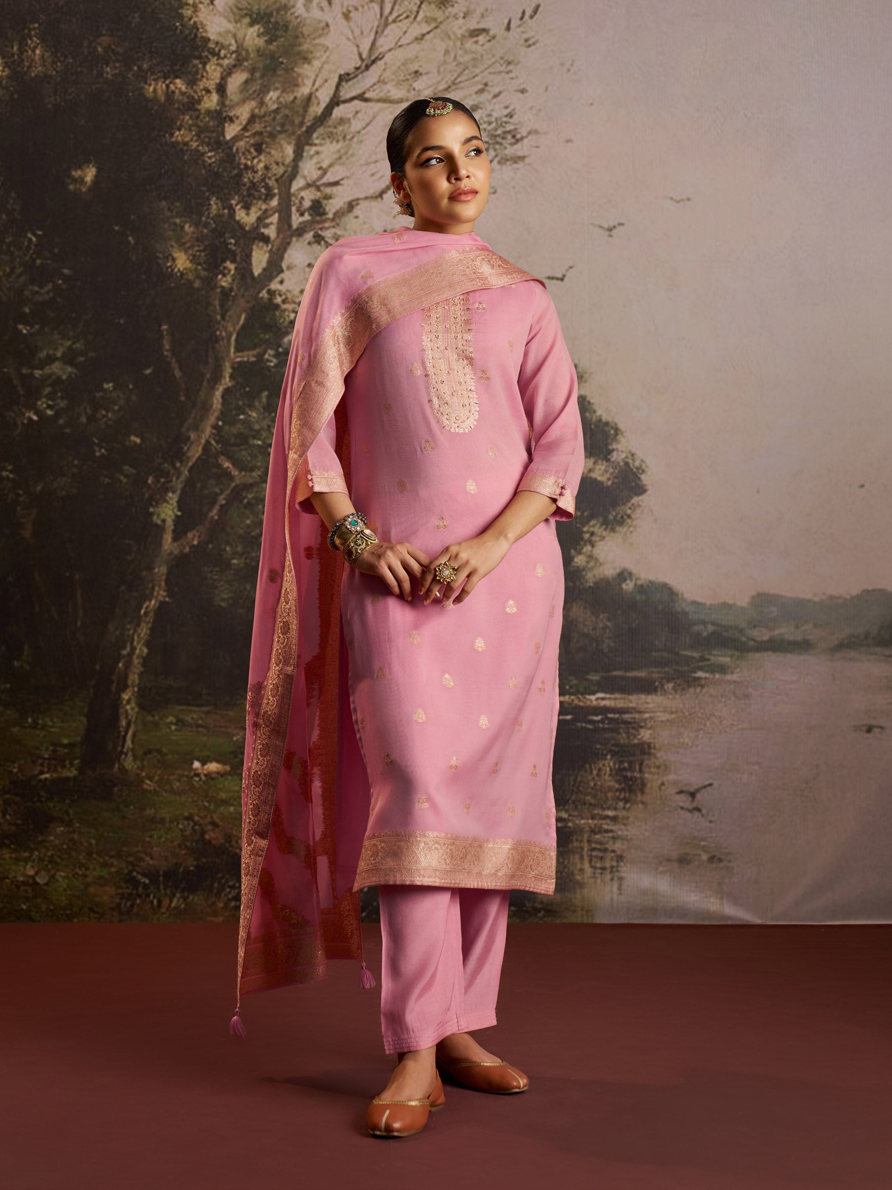 Opalique Chanderi Kurta Set