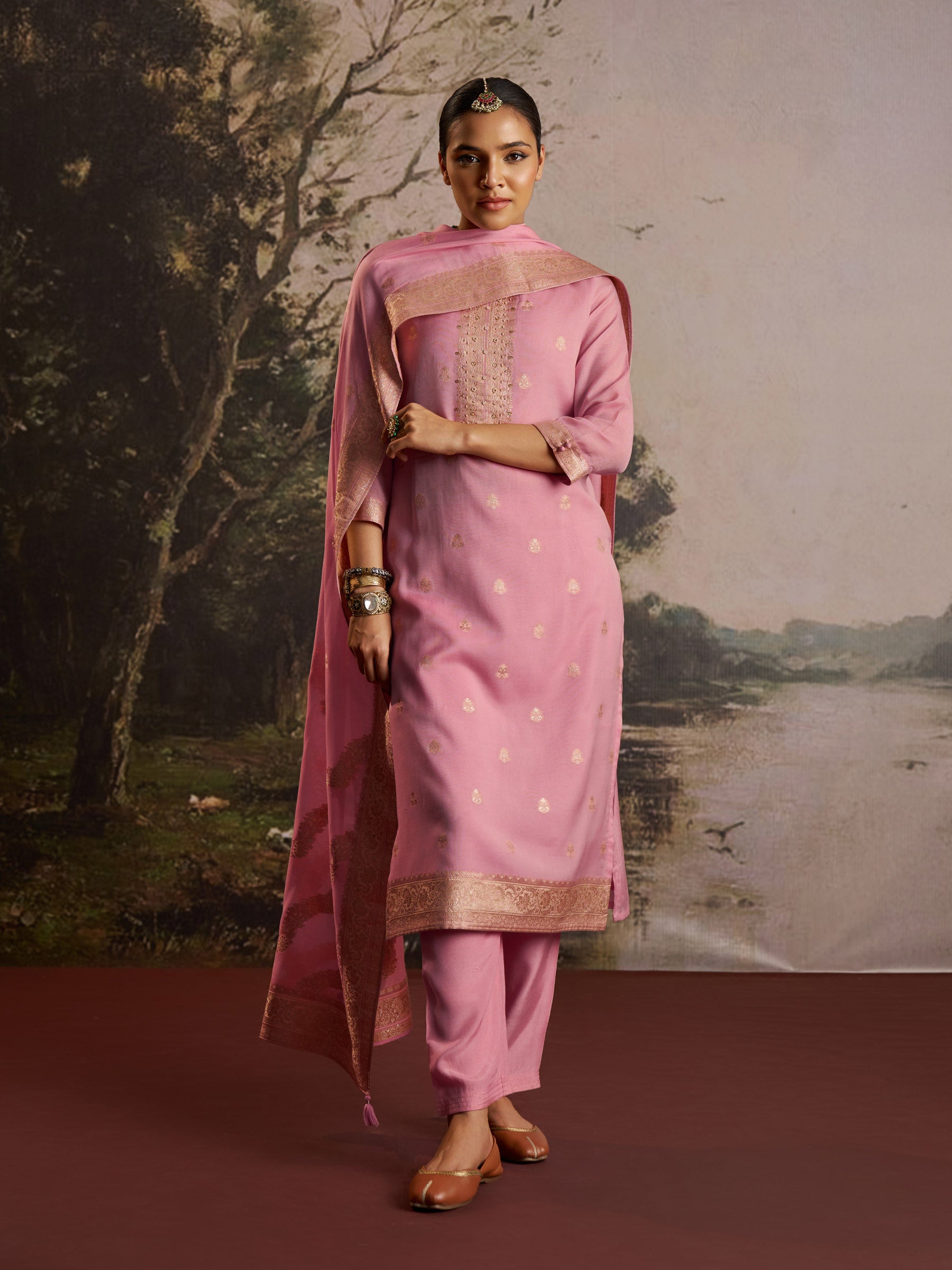 Opalique Chanderi Kurta Set