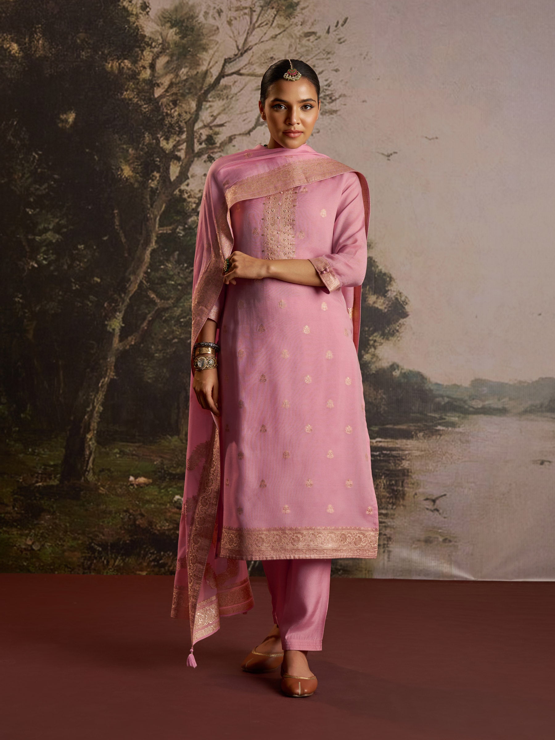 Opalique Chanderi Kurta Set