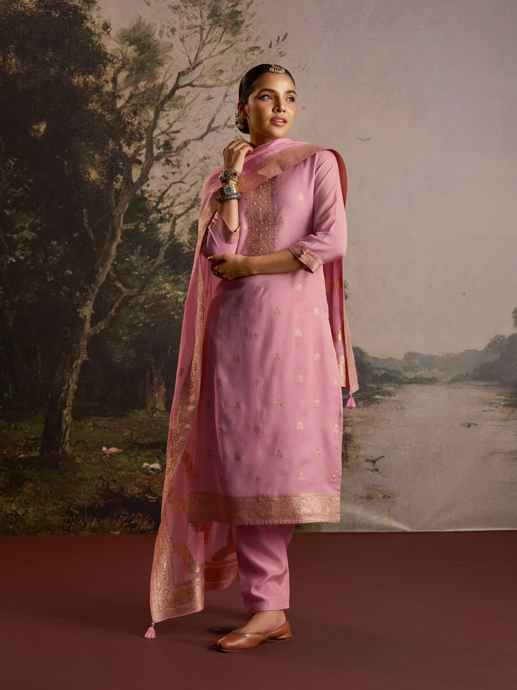 Opalique Chanderi Kurta Set