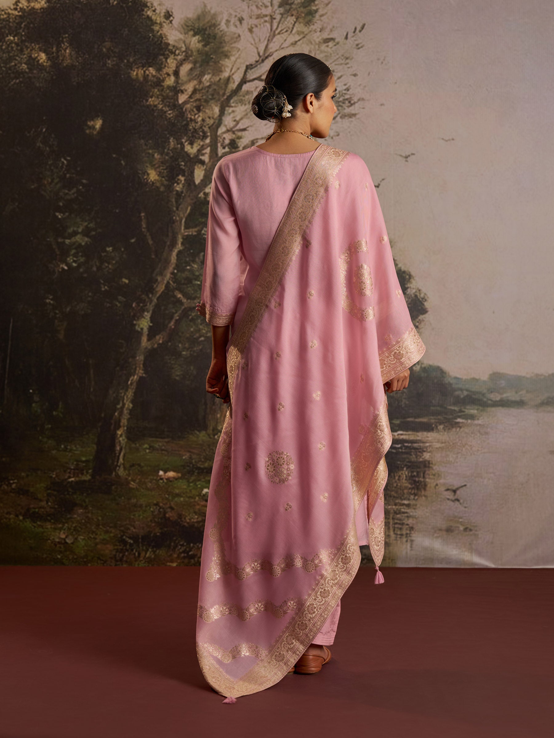 Opalique Chanderi Kurta Set