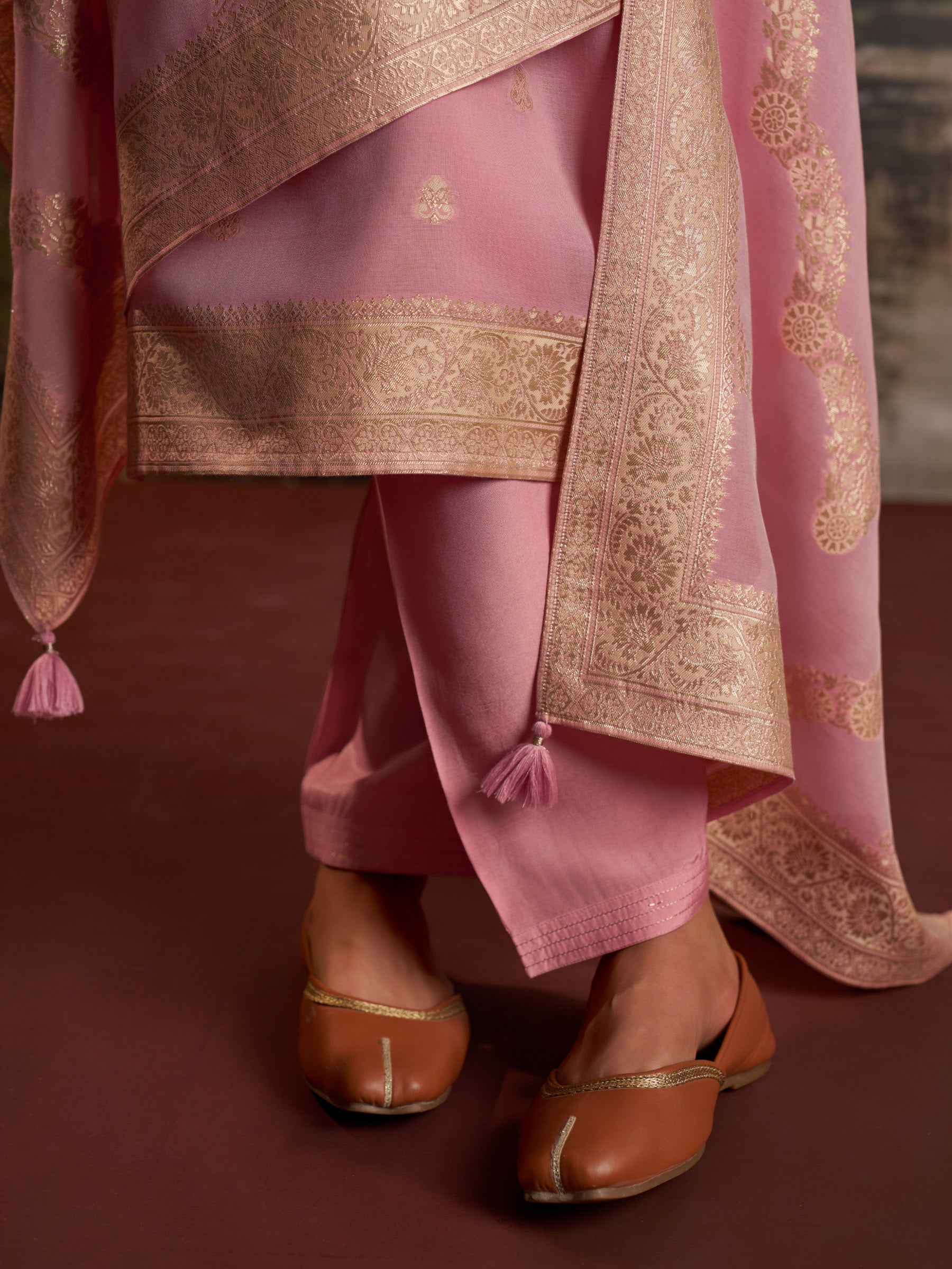 Opalique Chanderi Kurta Set