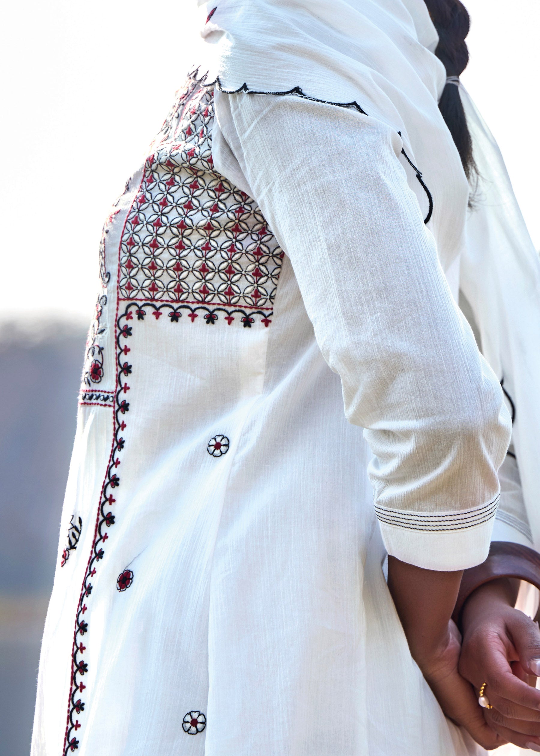 Fiora Cotton Crush Embroidered Kurta Set