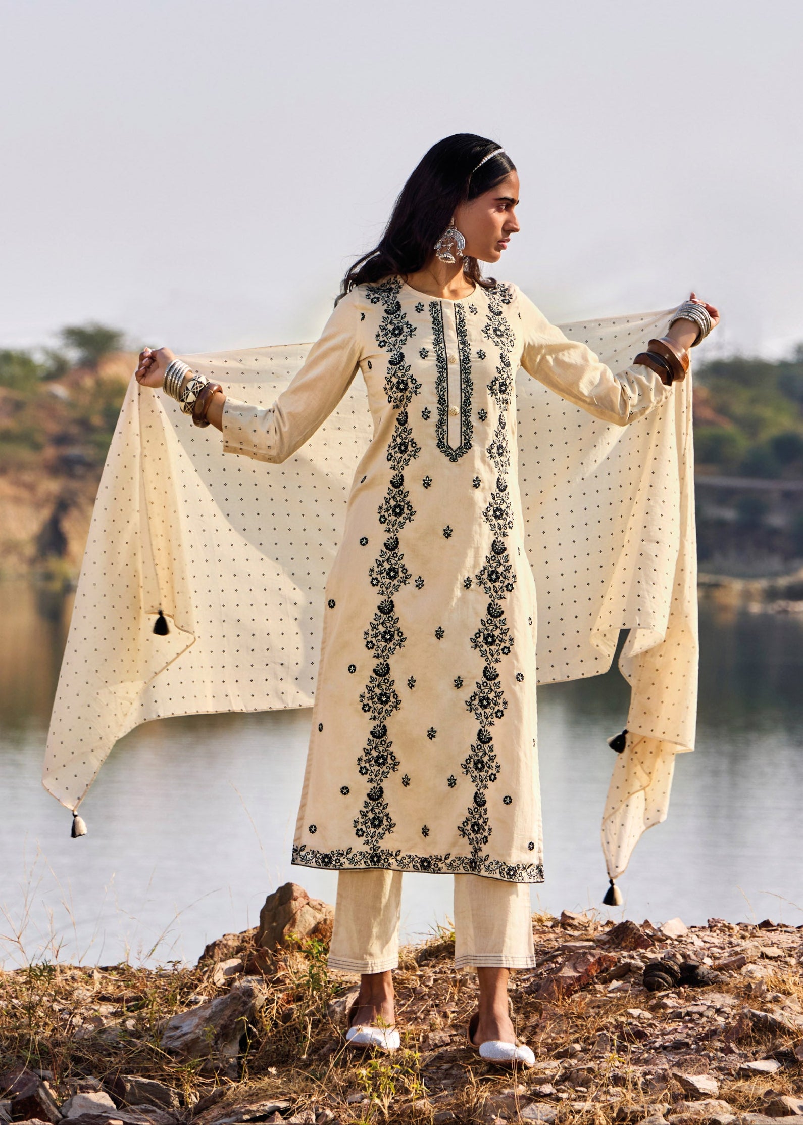 Evania Cotton Chikankari Kurta Set