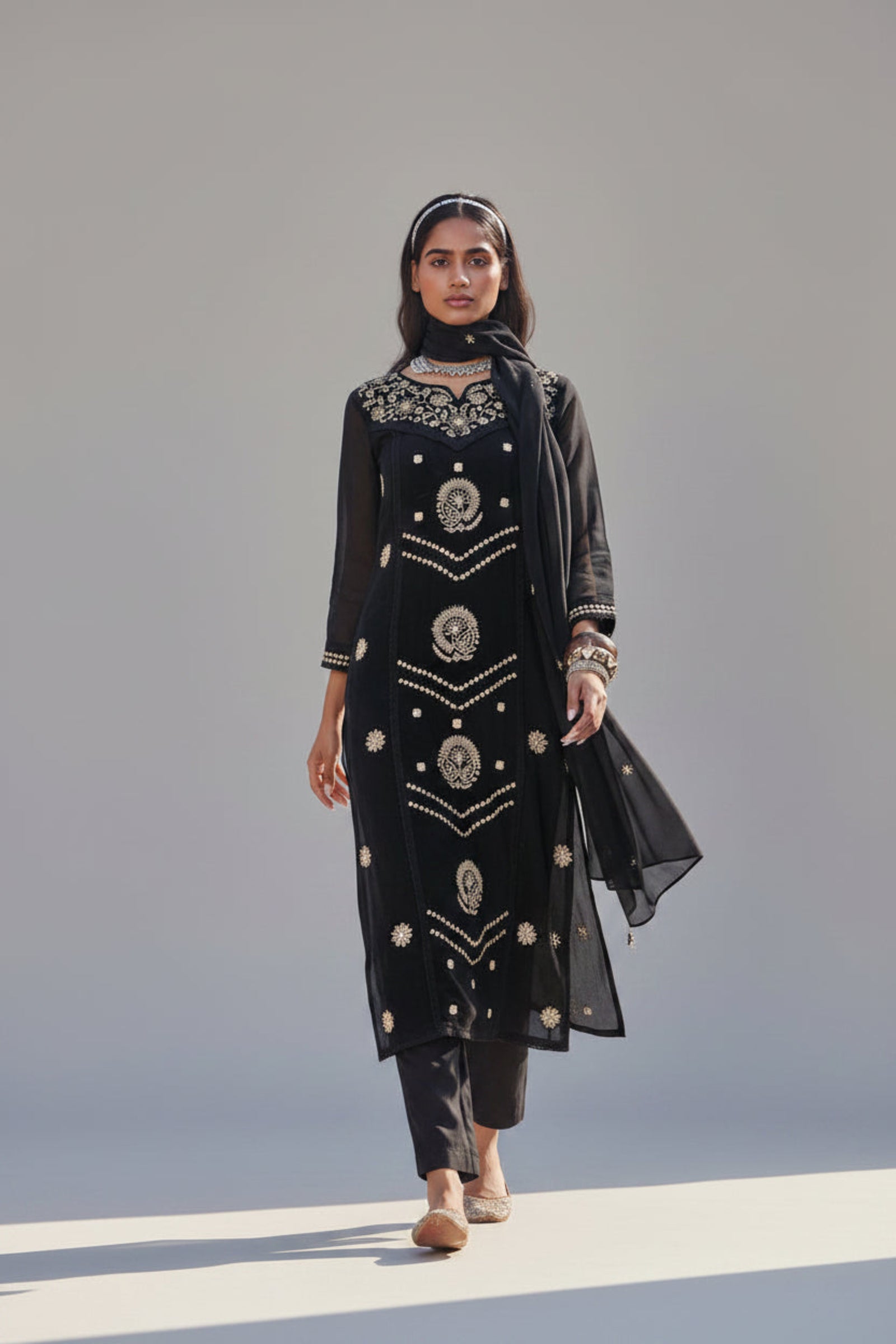 Delphine Embroidered Organza Kurta Set