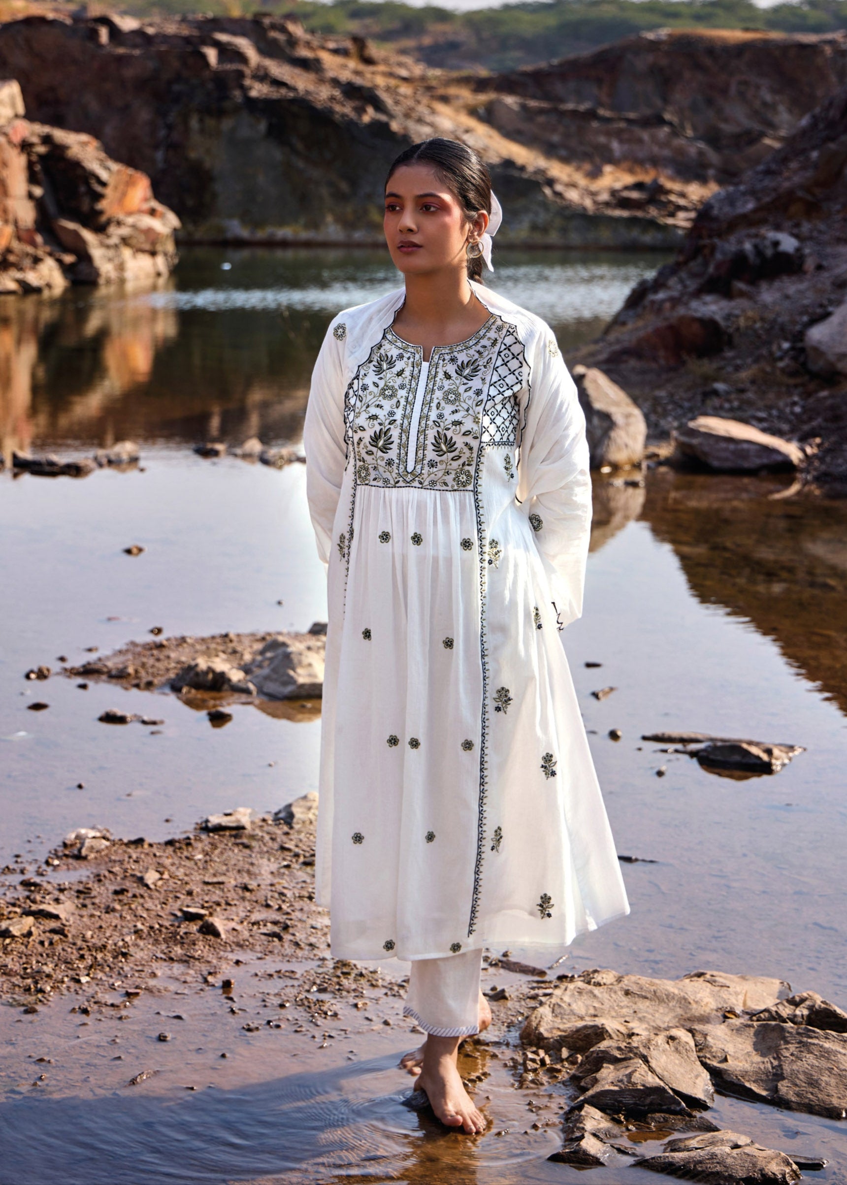 Calyxa Cotton Crush Embroidered Kurta Set