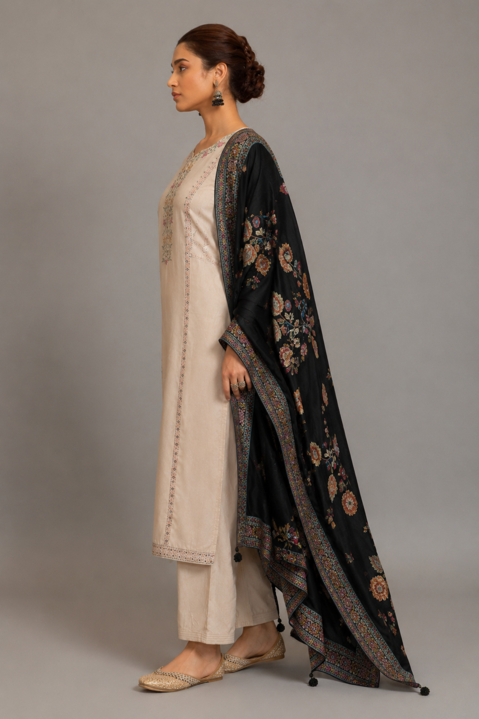 Russian Silk Kurta with Contrast Jacquard Dupatta – Cream