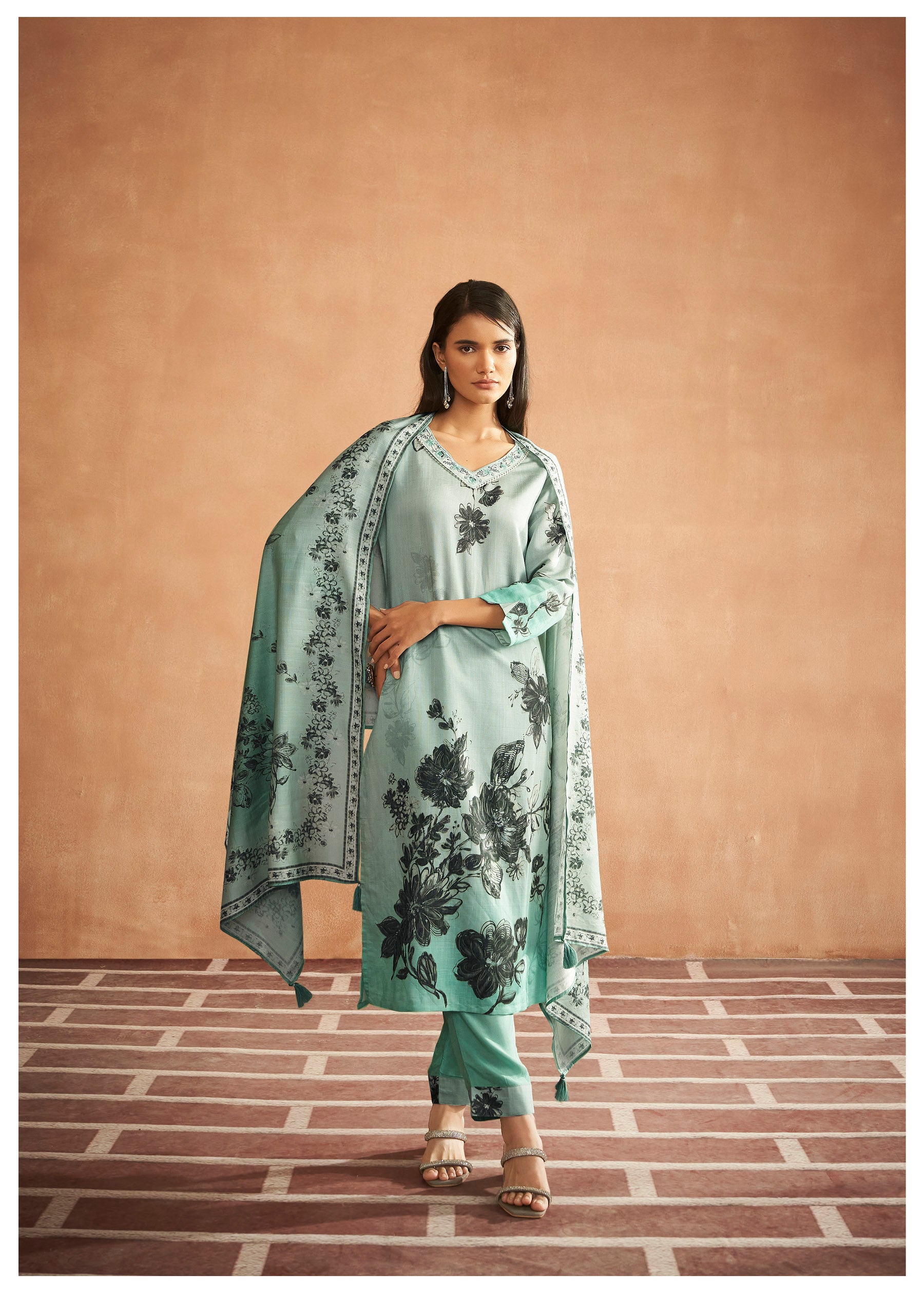 Rama Charm Viscose Embroidery Set
