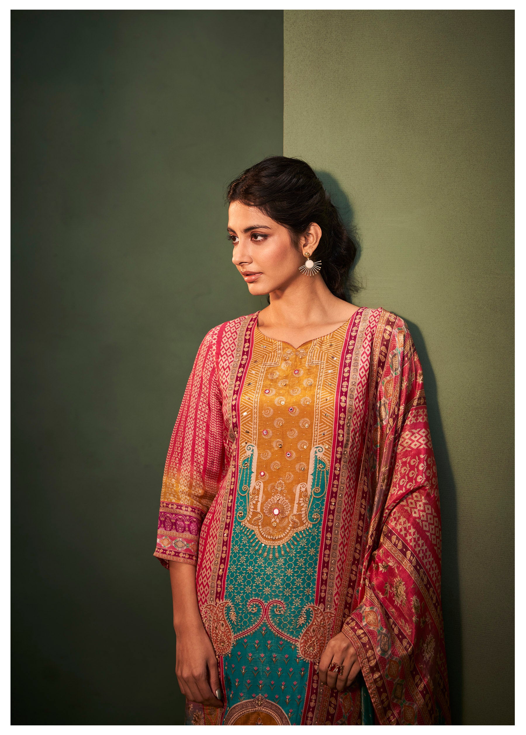 Rose Glimmer Digital Print Suit
