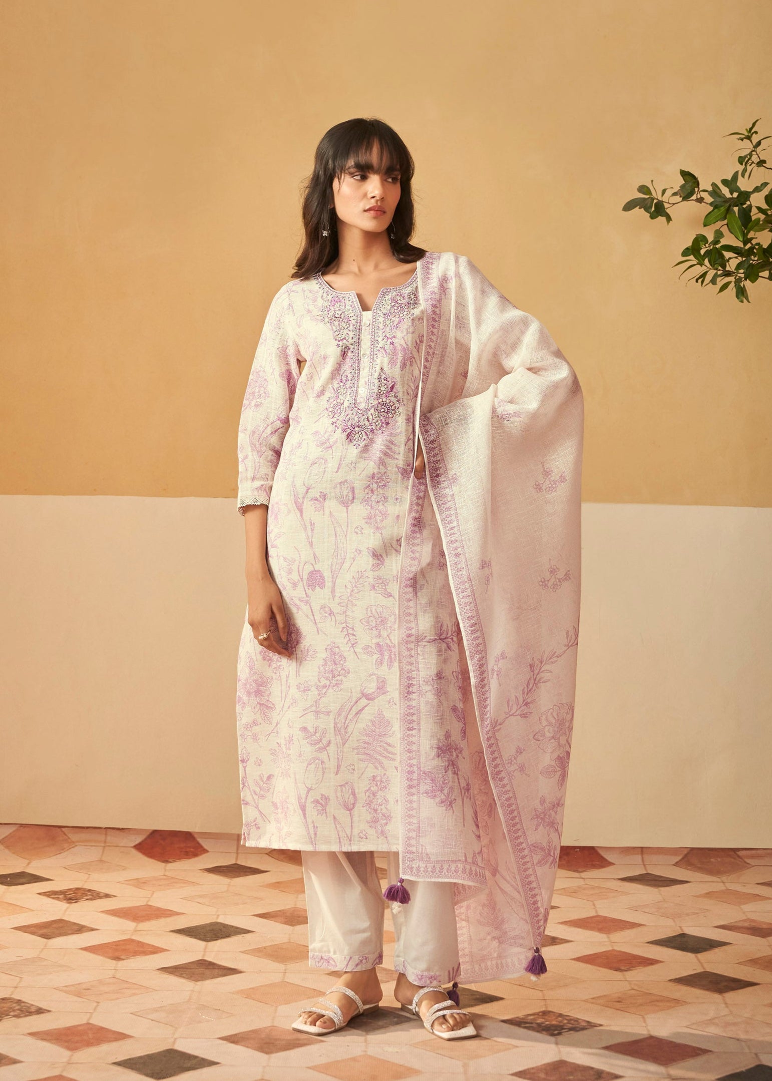Linen Threads Kurti and Dupatta Set