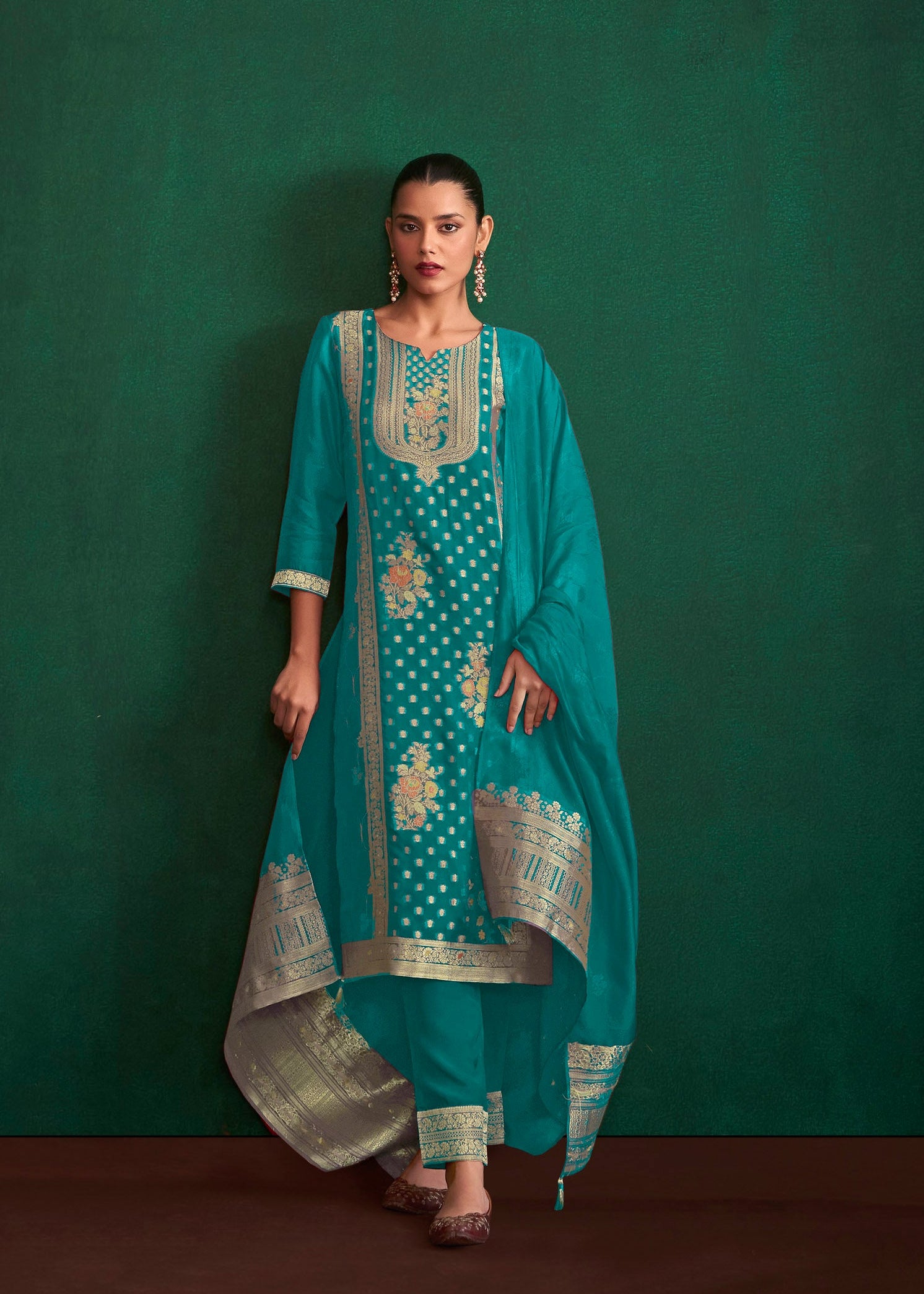 Rama Charm Organza Jacquard Set