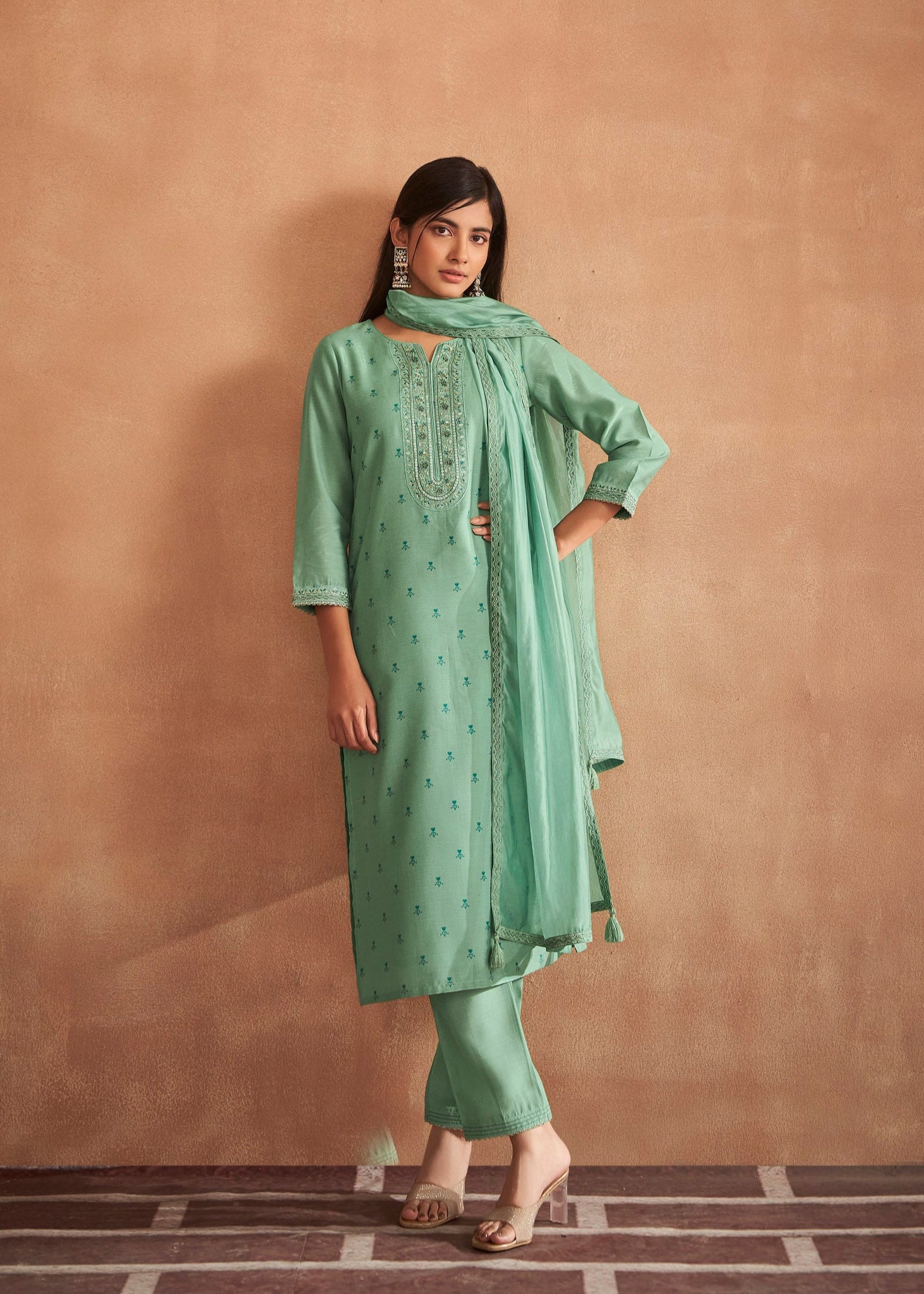 Green Shimmer Embroidered Kurta Set