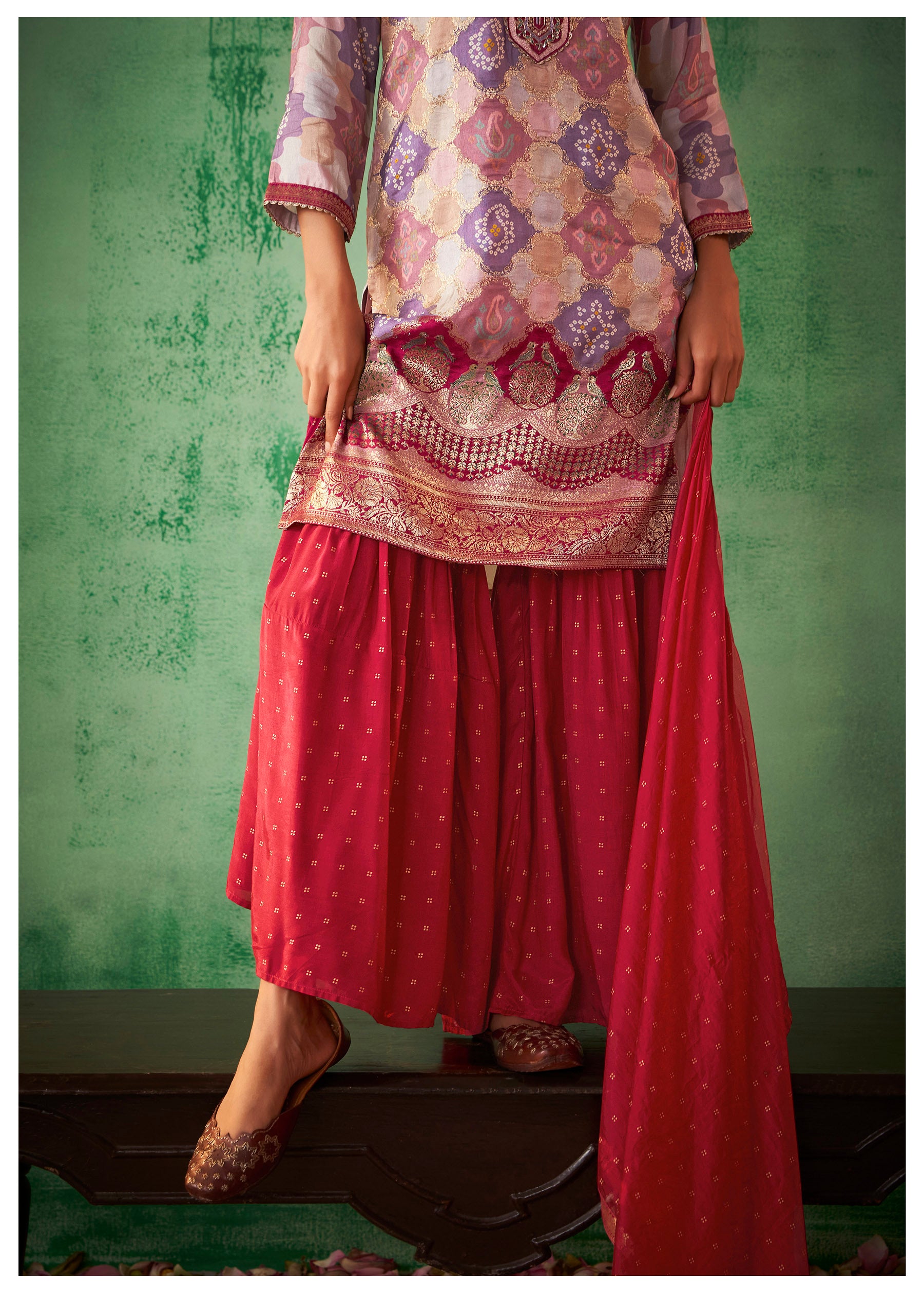 Embroidered Jacquard Set