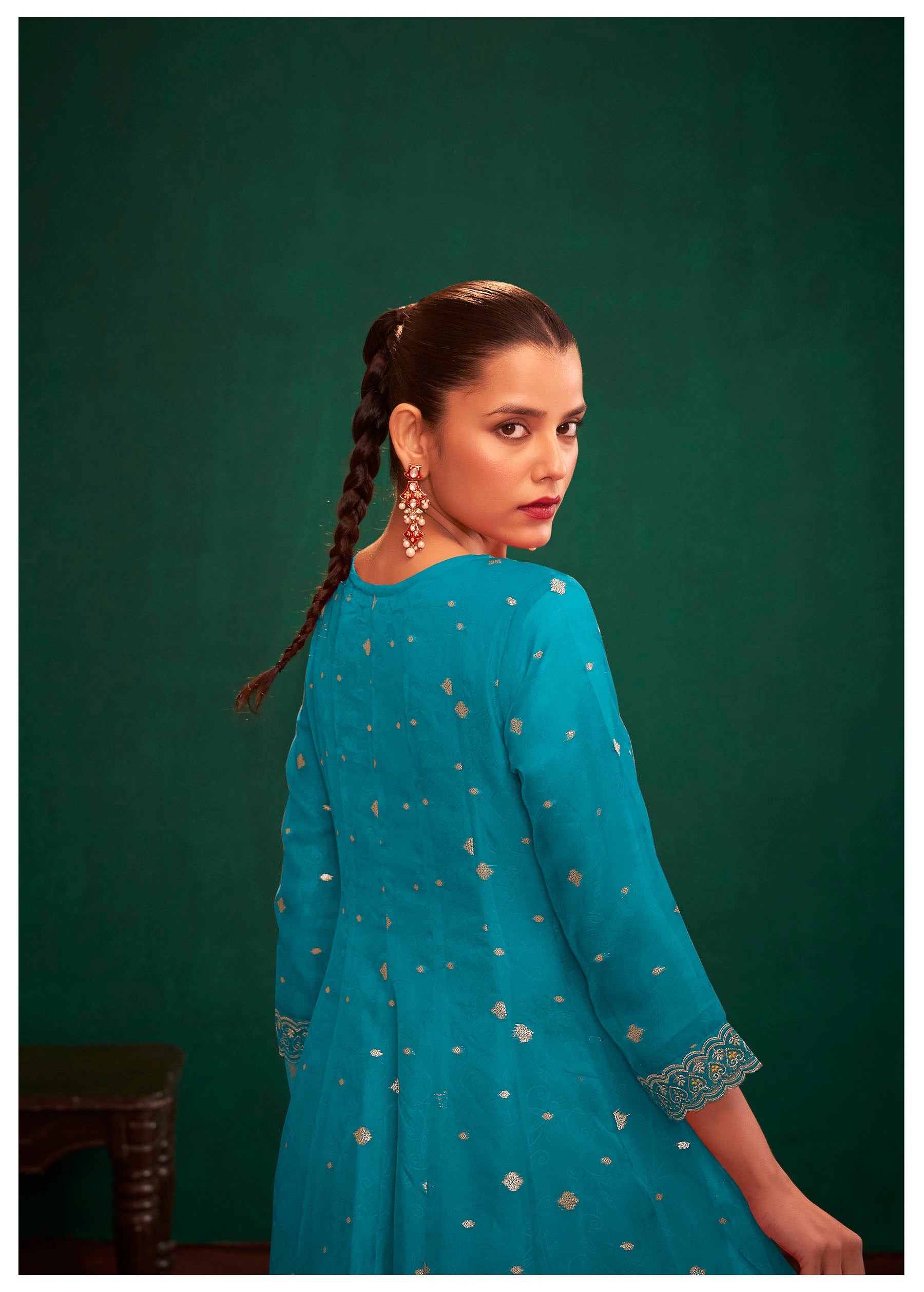 Oceyra Rama Organza Jacquard Kurta Set