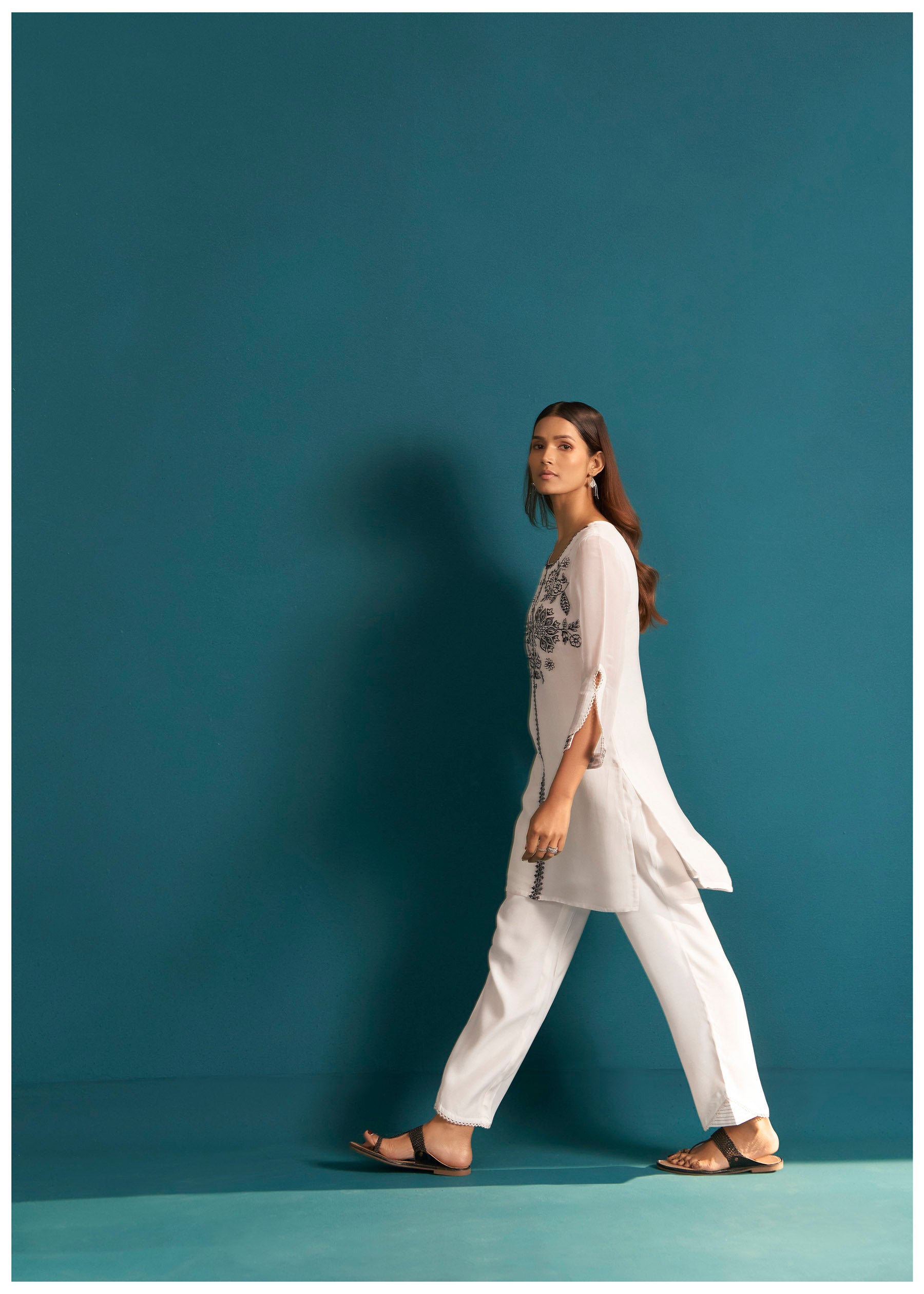 Lunessa Organza Kurta Set