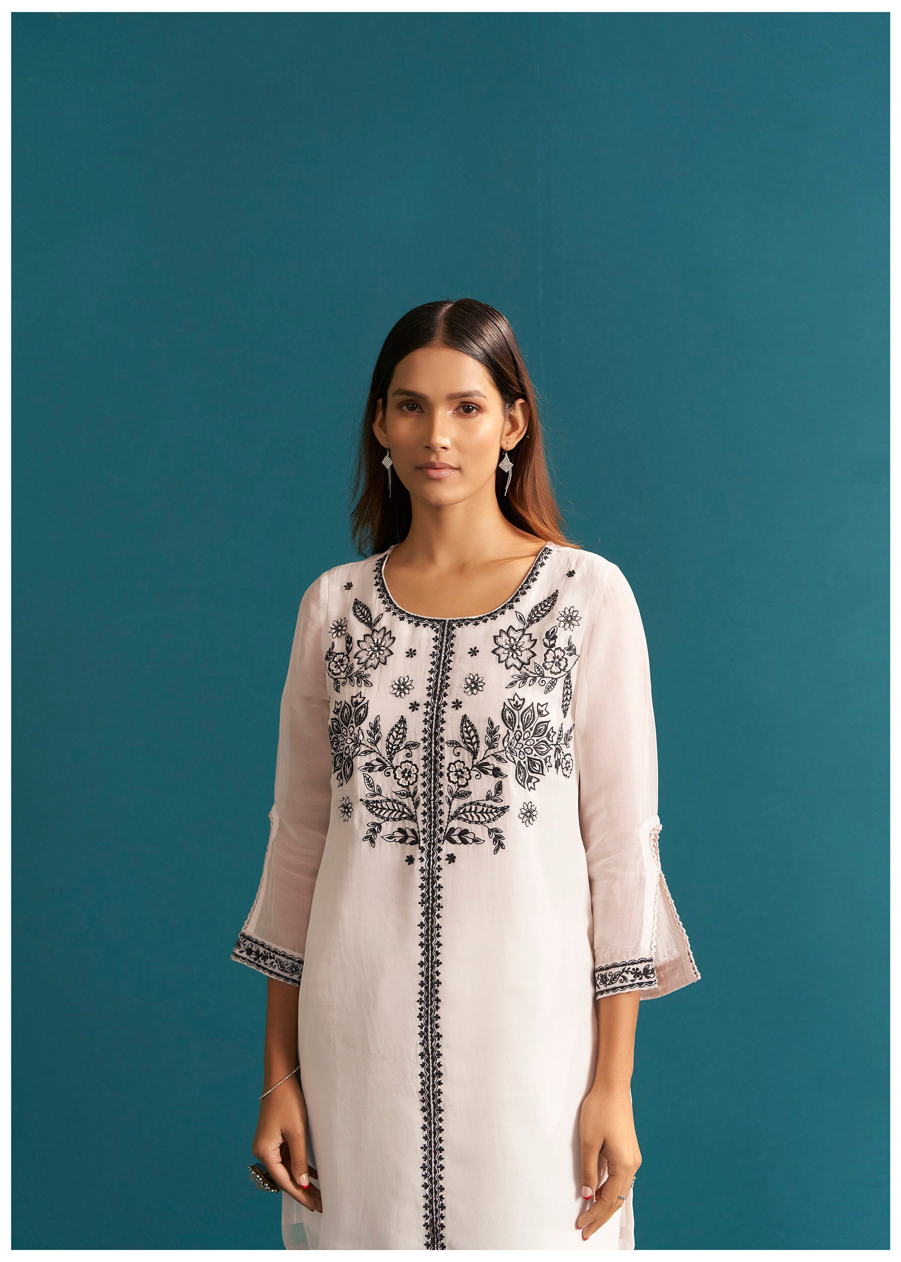 Lunessa Organza Kurta Set