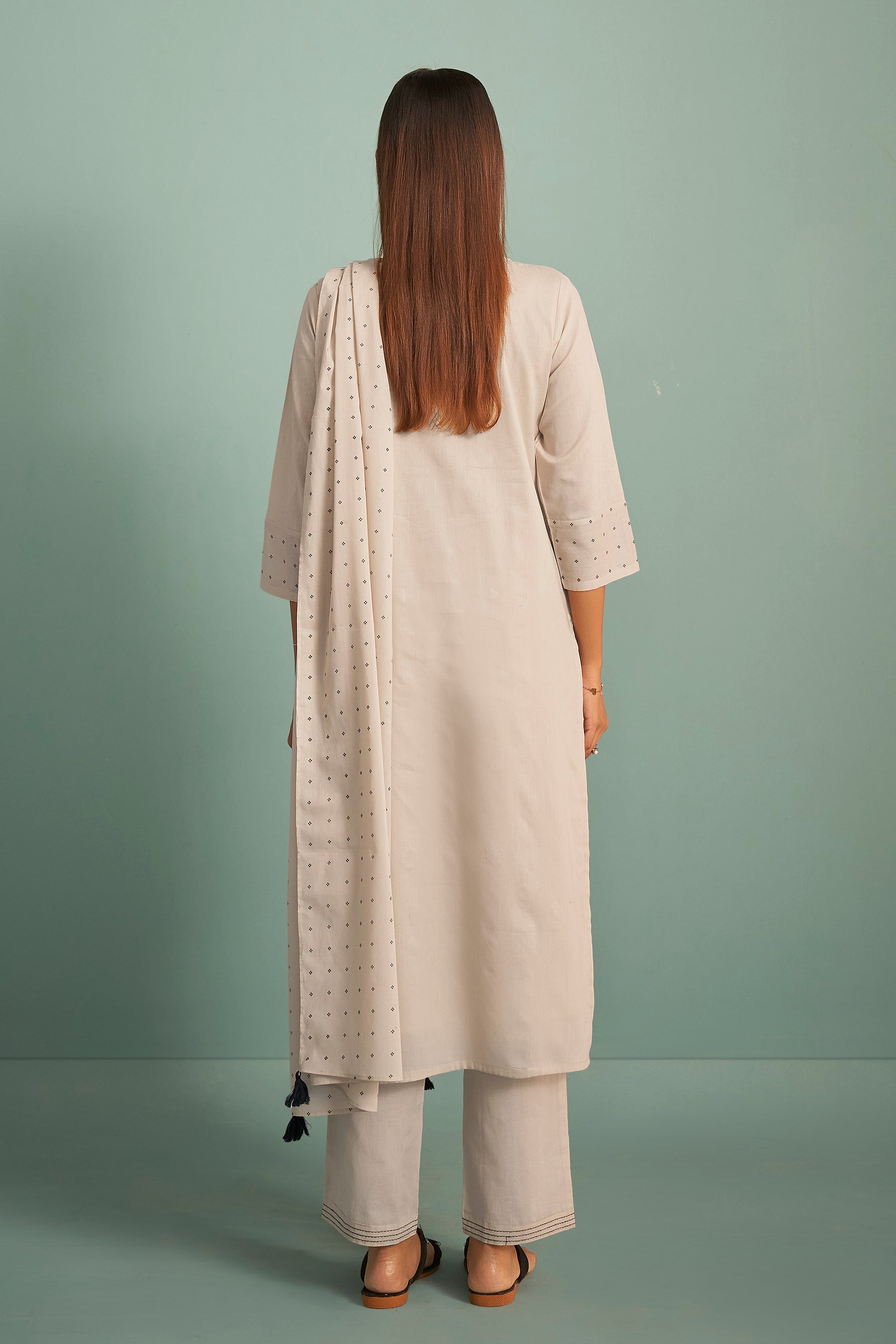 Kyrene Cream Chikankari Embroidered Cotton Kurta Set