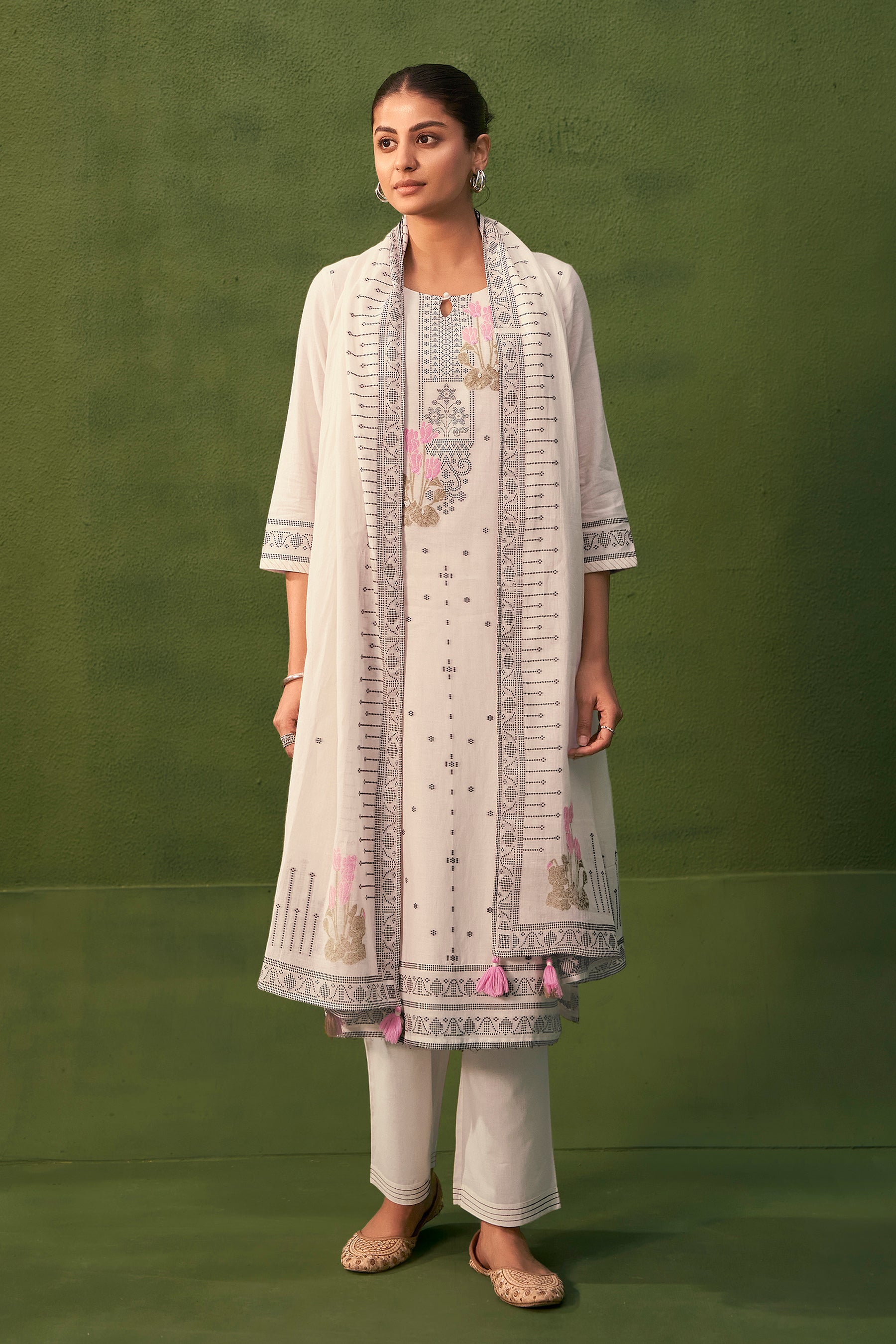 Emberlyn Cream Jacquard Cotton Kurta Set