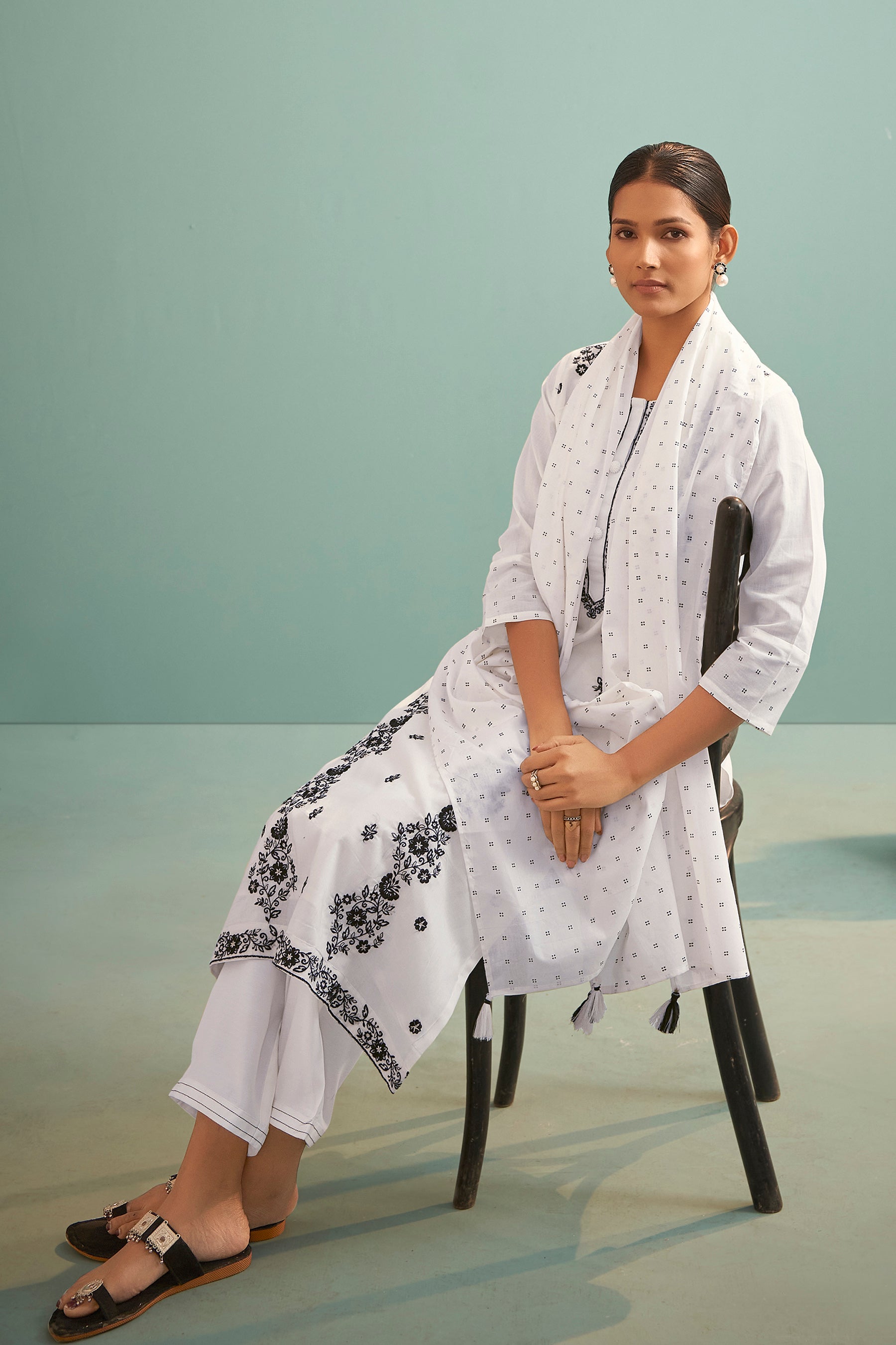 Delvina Cream Chikankari Embroidered Cotton Kurta Set