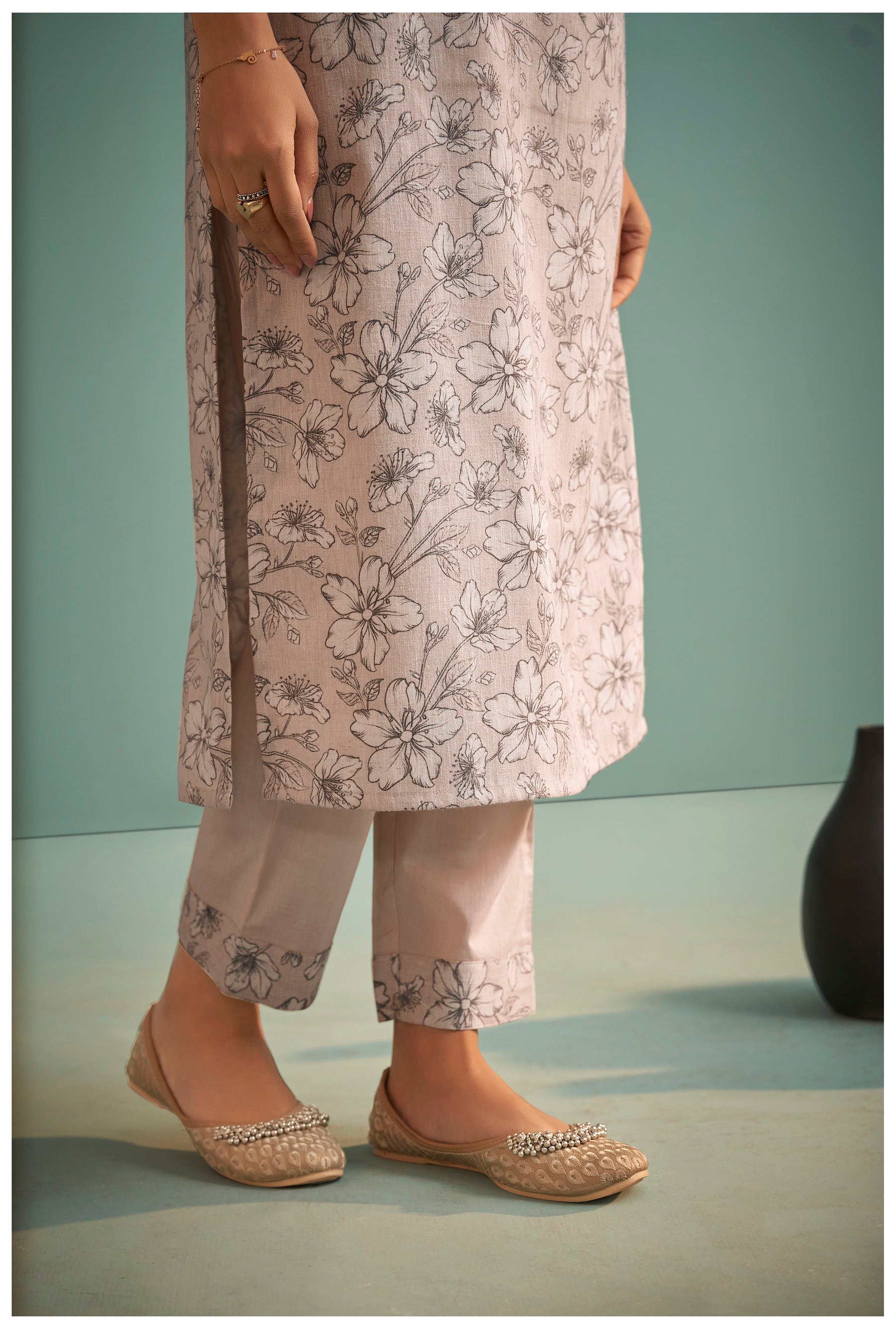 Moonveil Cream Linen Kurta Set