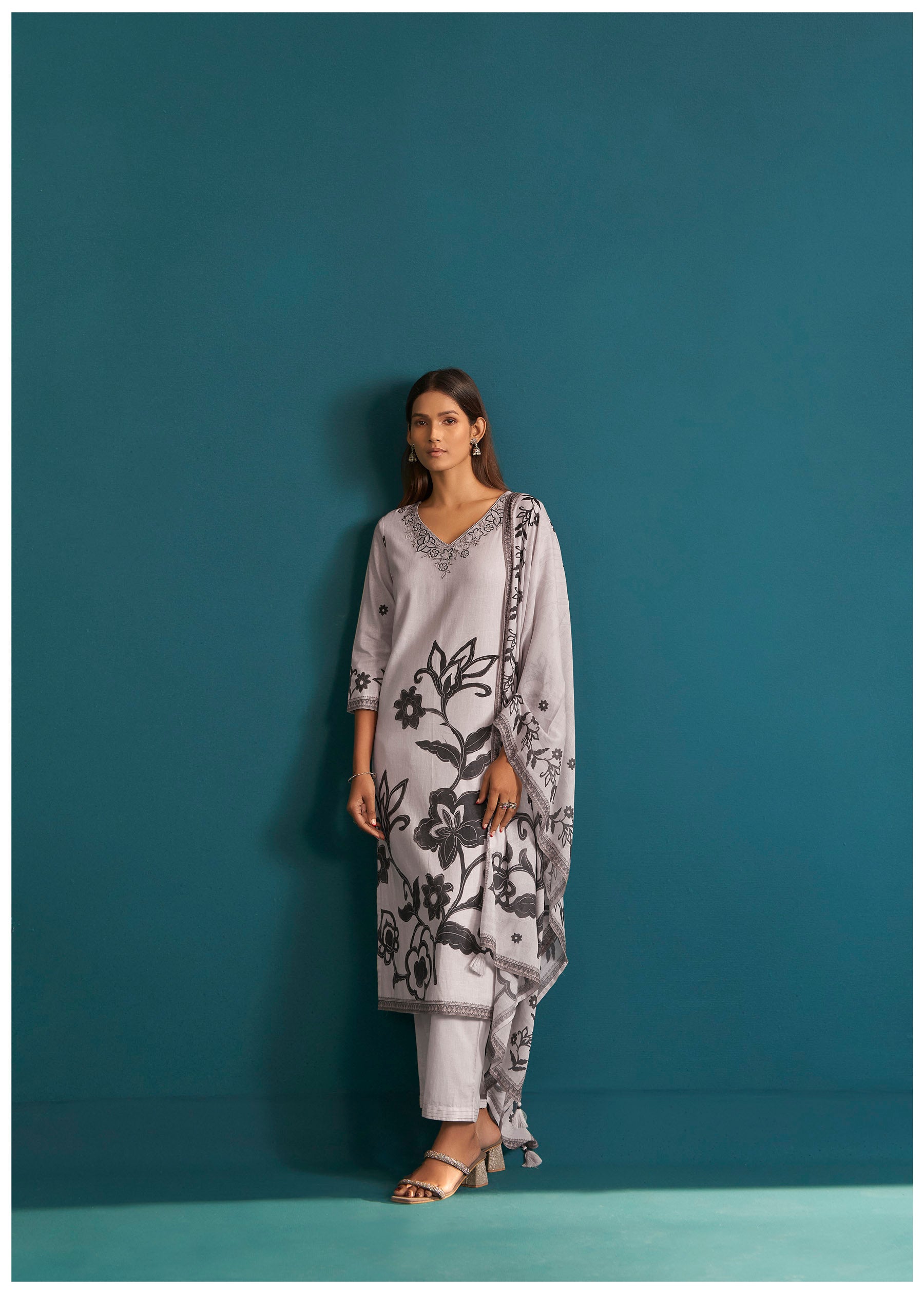Duné Cream Digital Print Linen Kurta Set