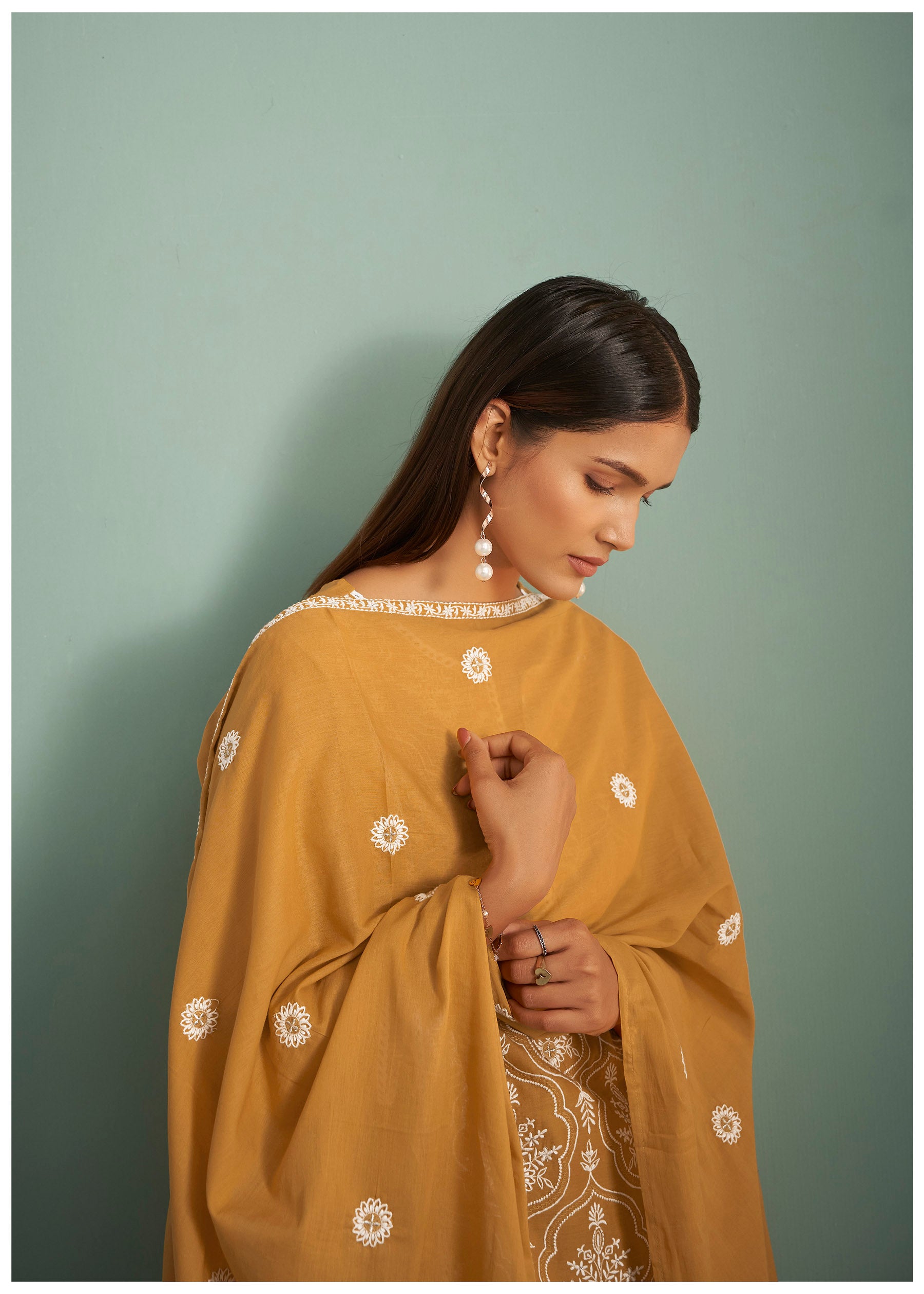 Saffronia Cotton Chikankari Kurta Set