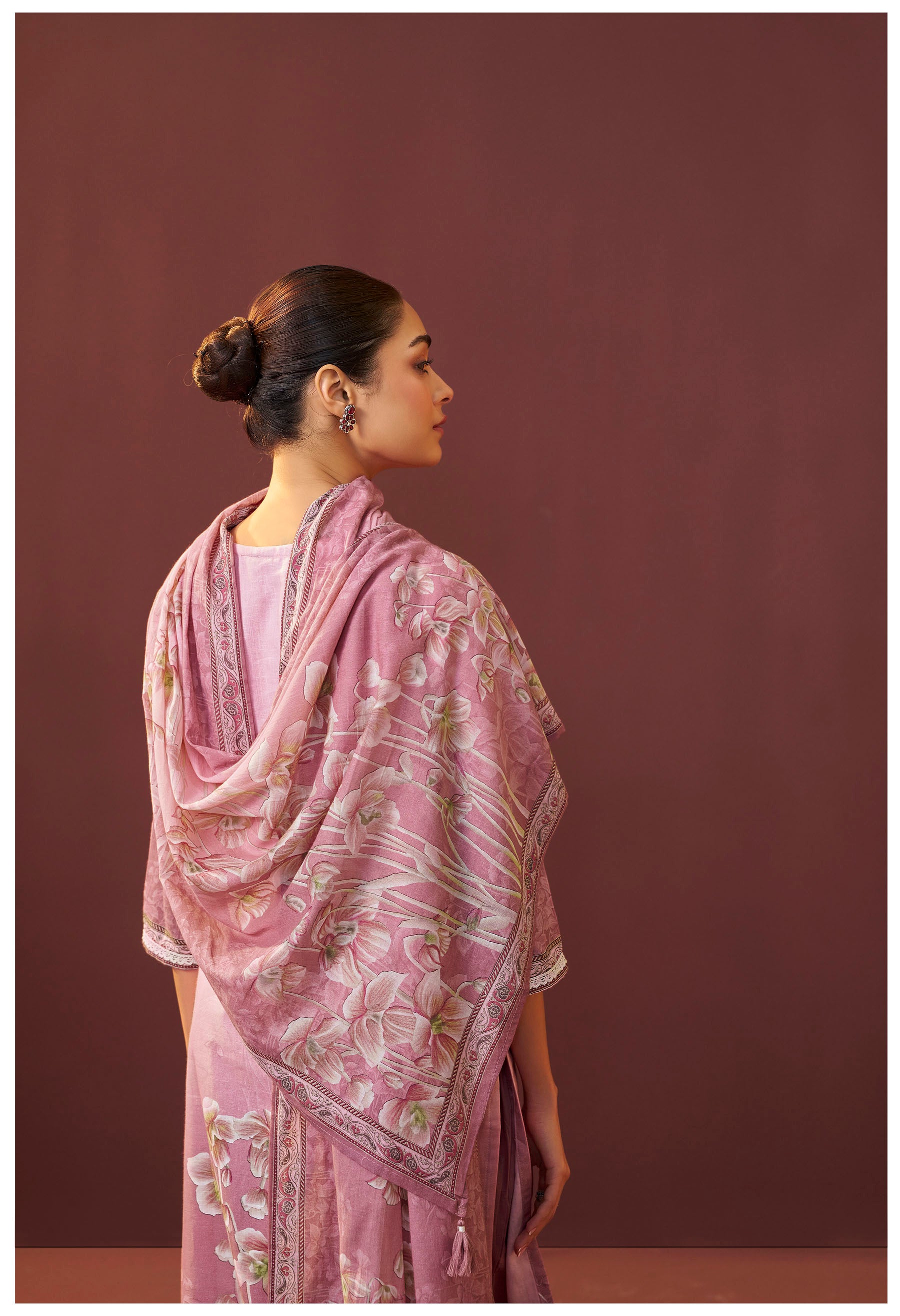 Roselle Pink Embroidered Linen Kurta Set