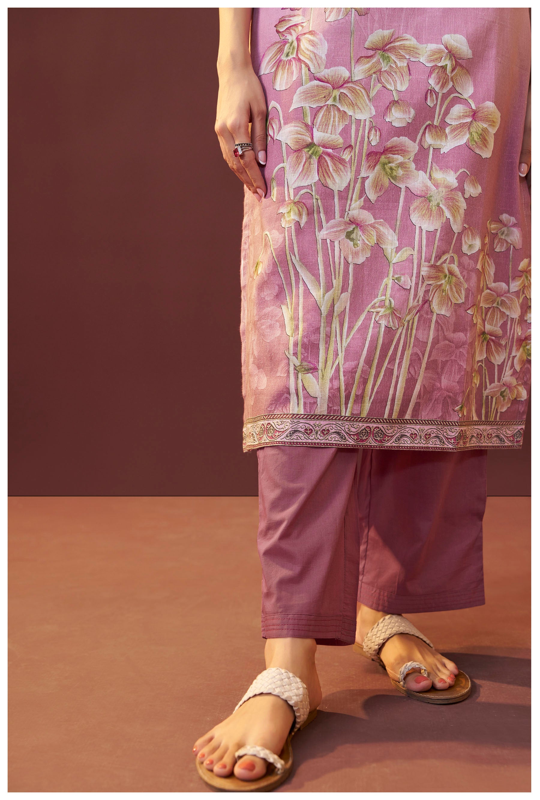Roselle Pink Embroidered Linen Kurta Set