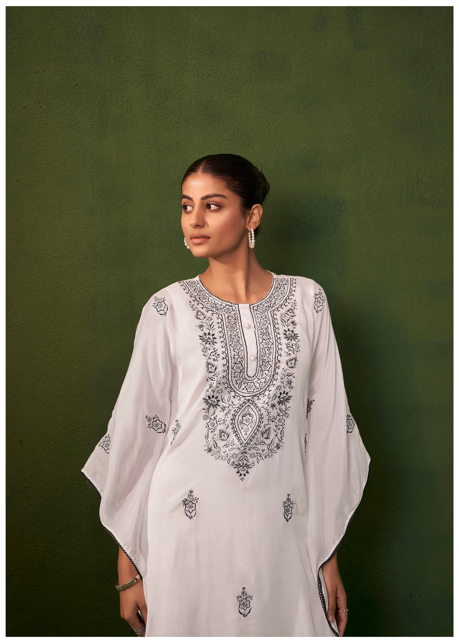 Savrynn Cream Chinnon Embroidered Kaftan