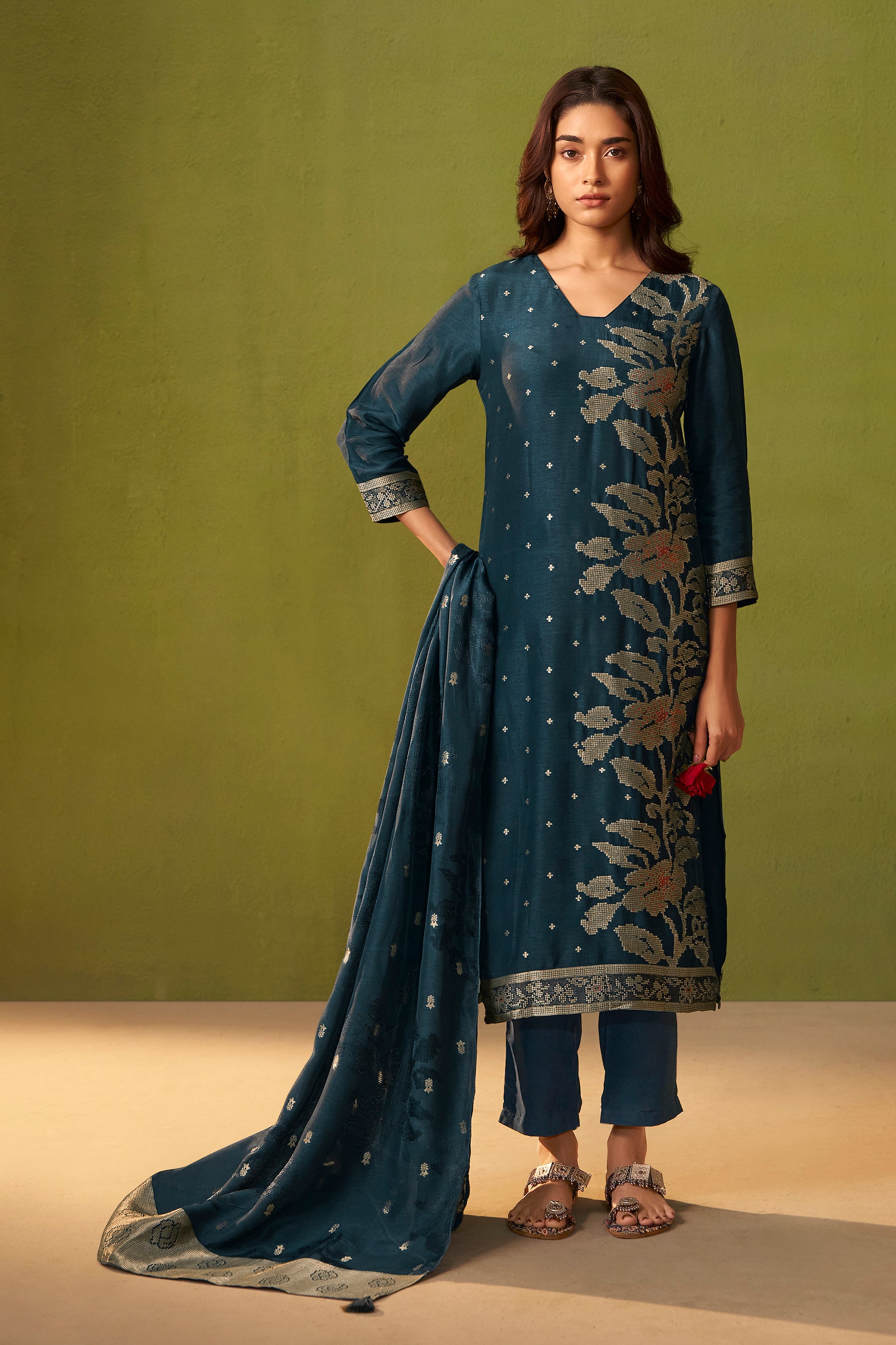 Russian Jacquard Set – Blue