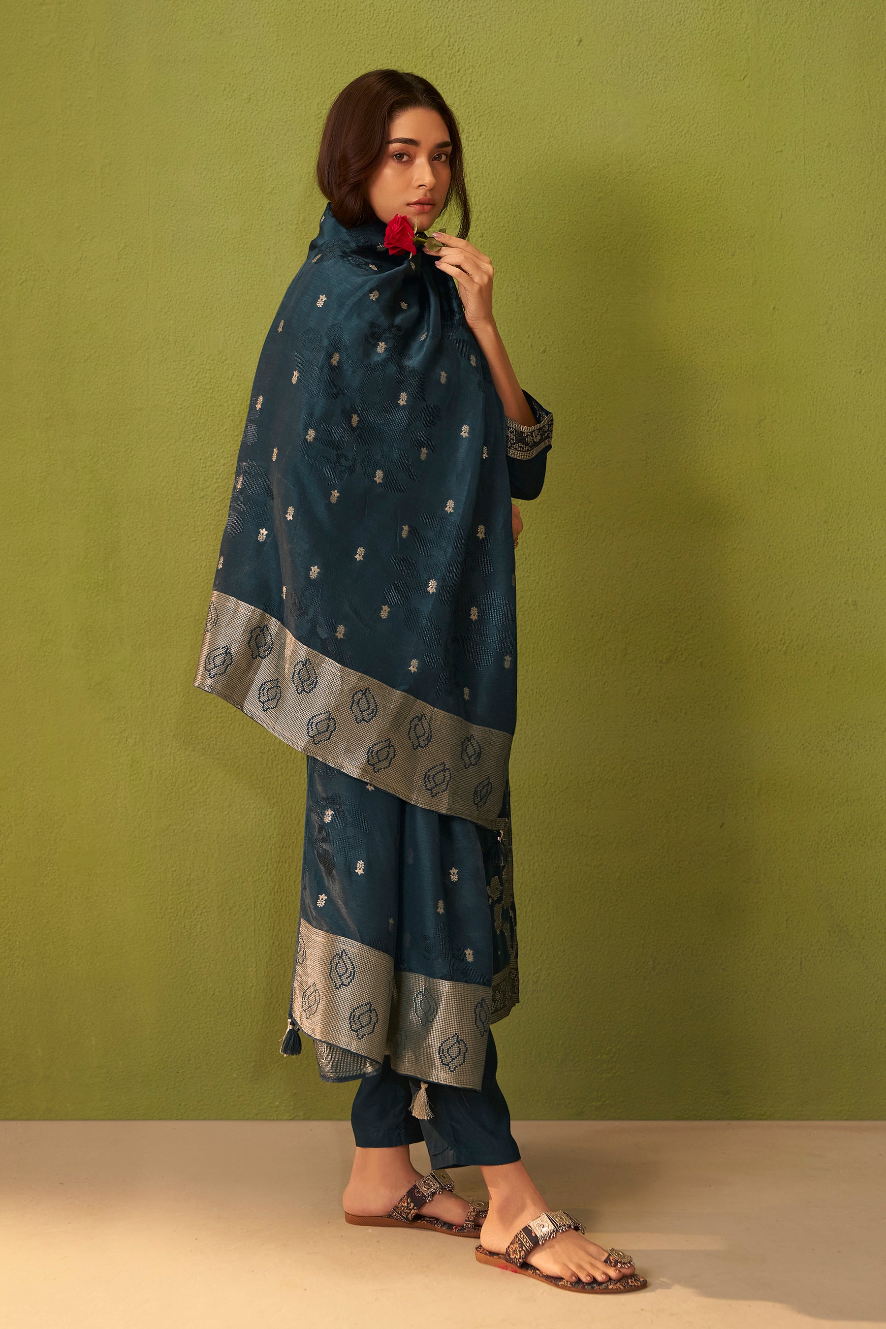 Russian Jacquard Set – Blue