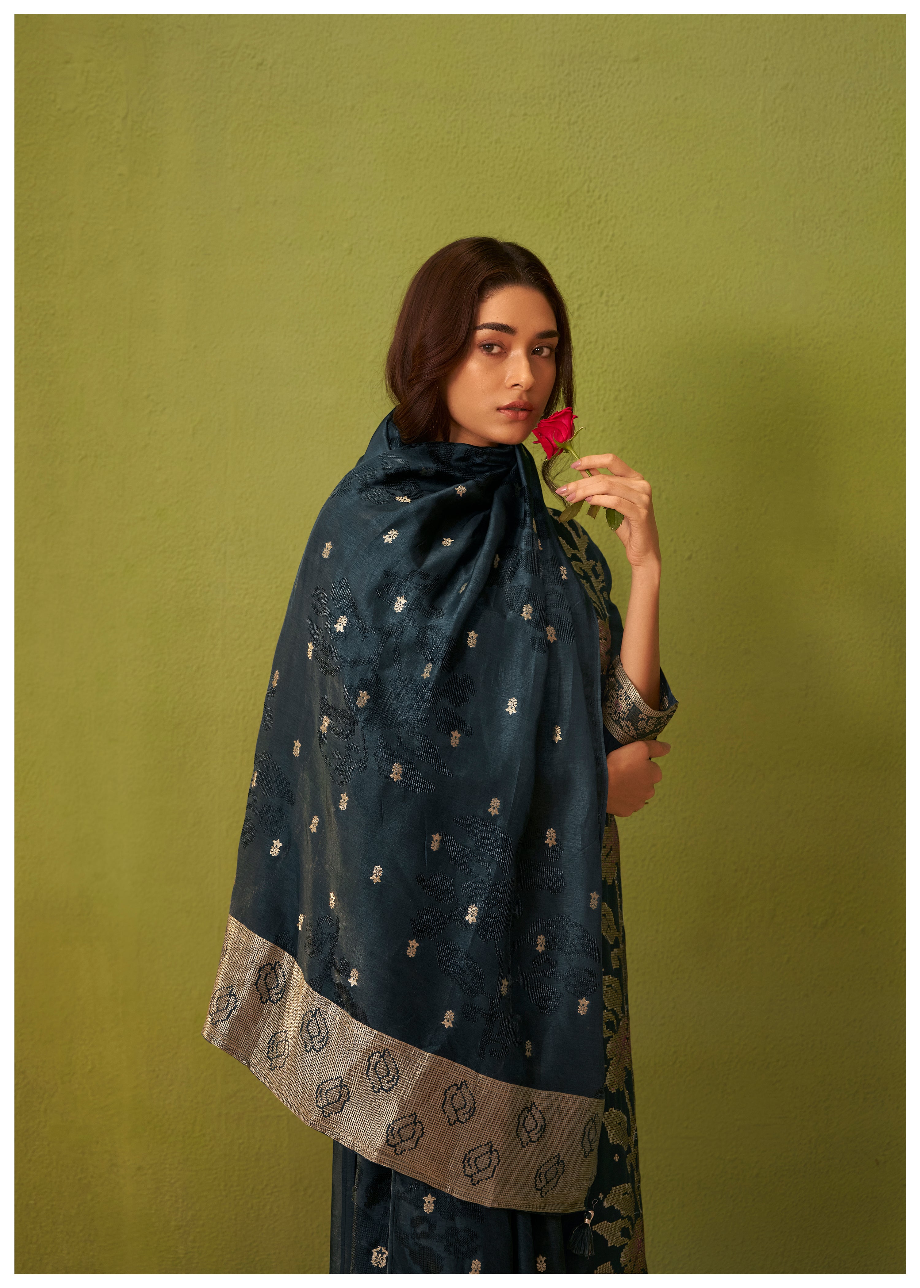 Russian Jacquard Set