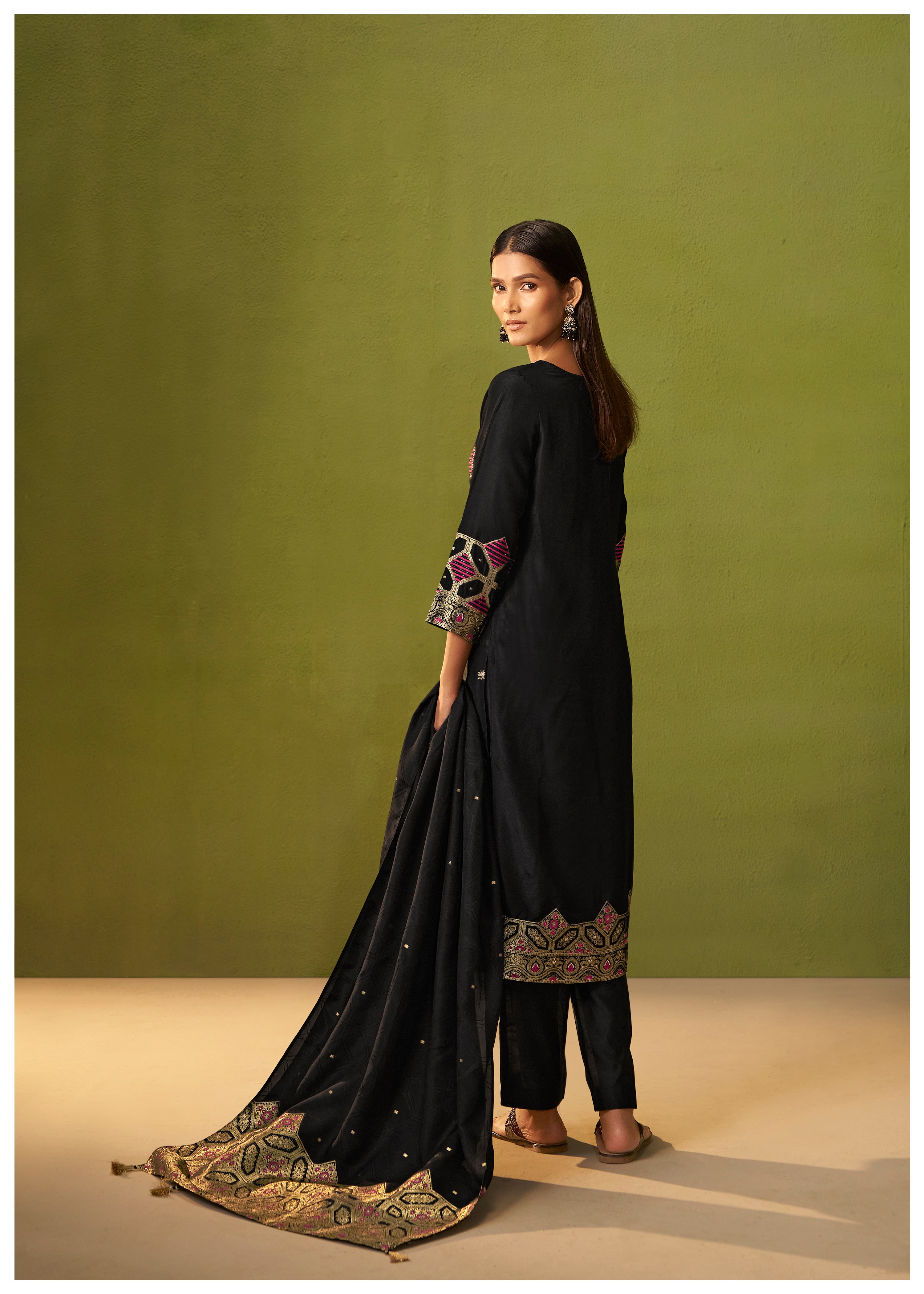 Russian Jacquard Set