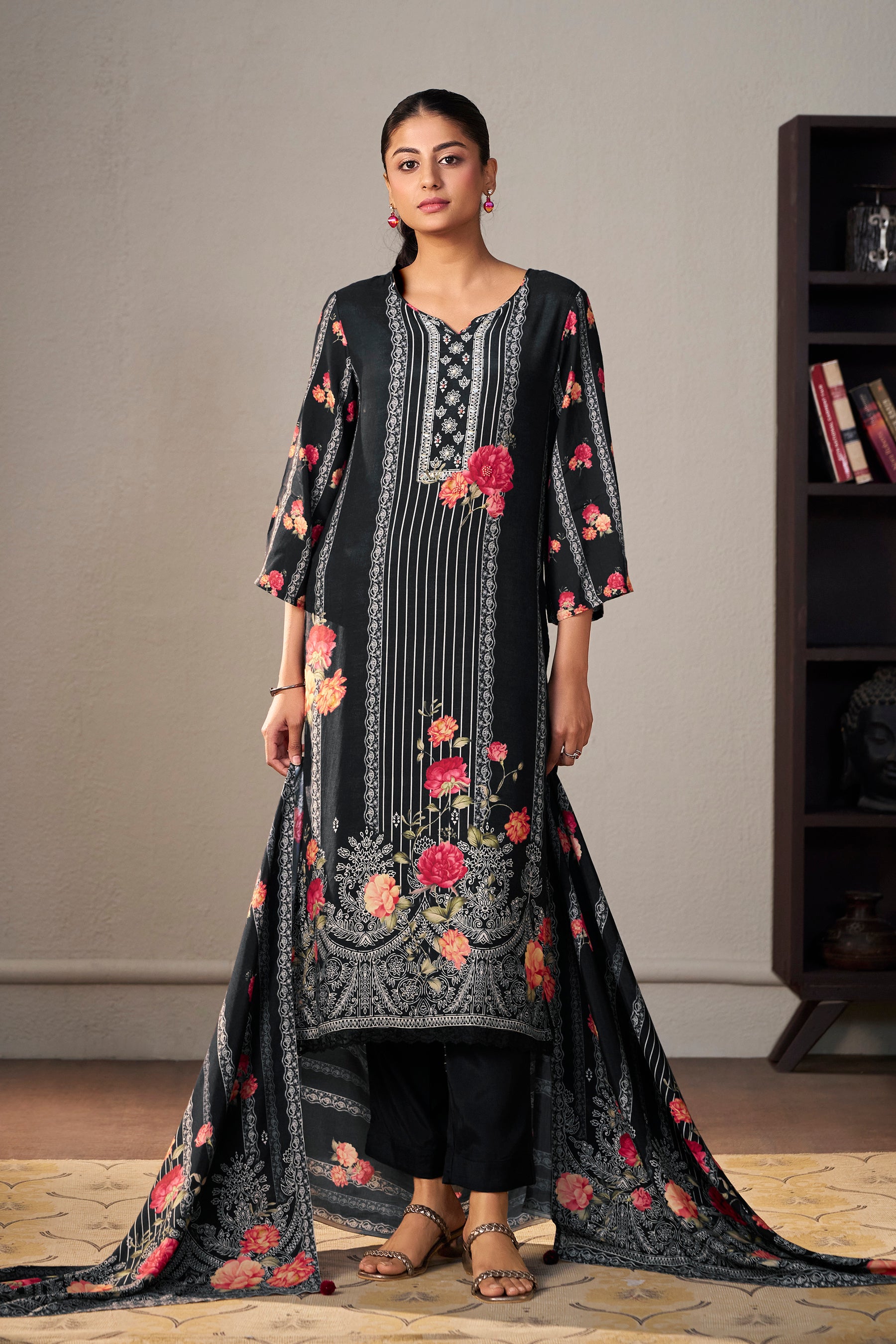 Muslin Digital Print Kurta Set