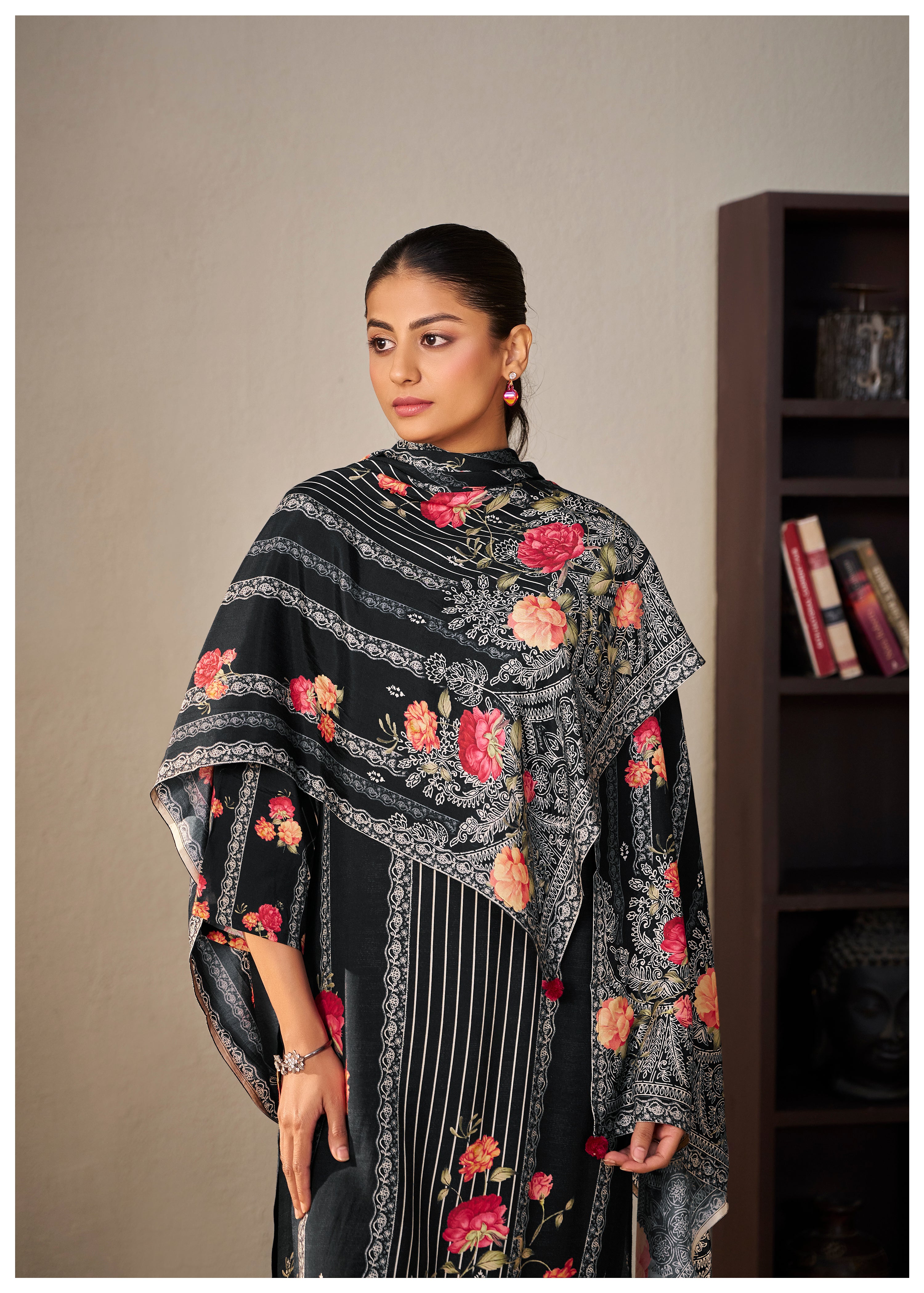 Heavy Muslin Digital Print Kurta Set