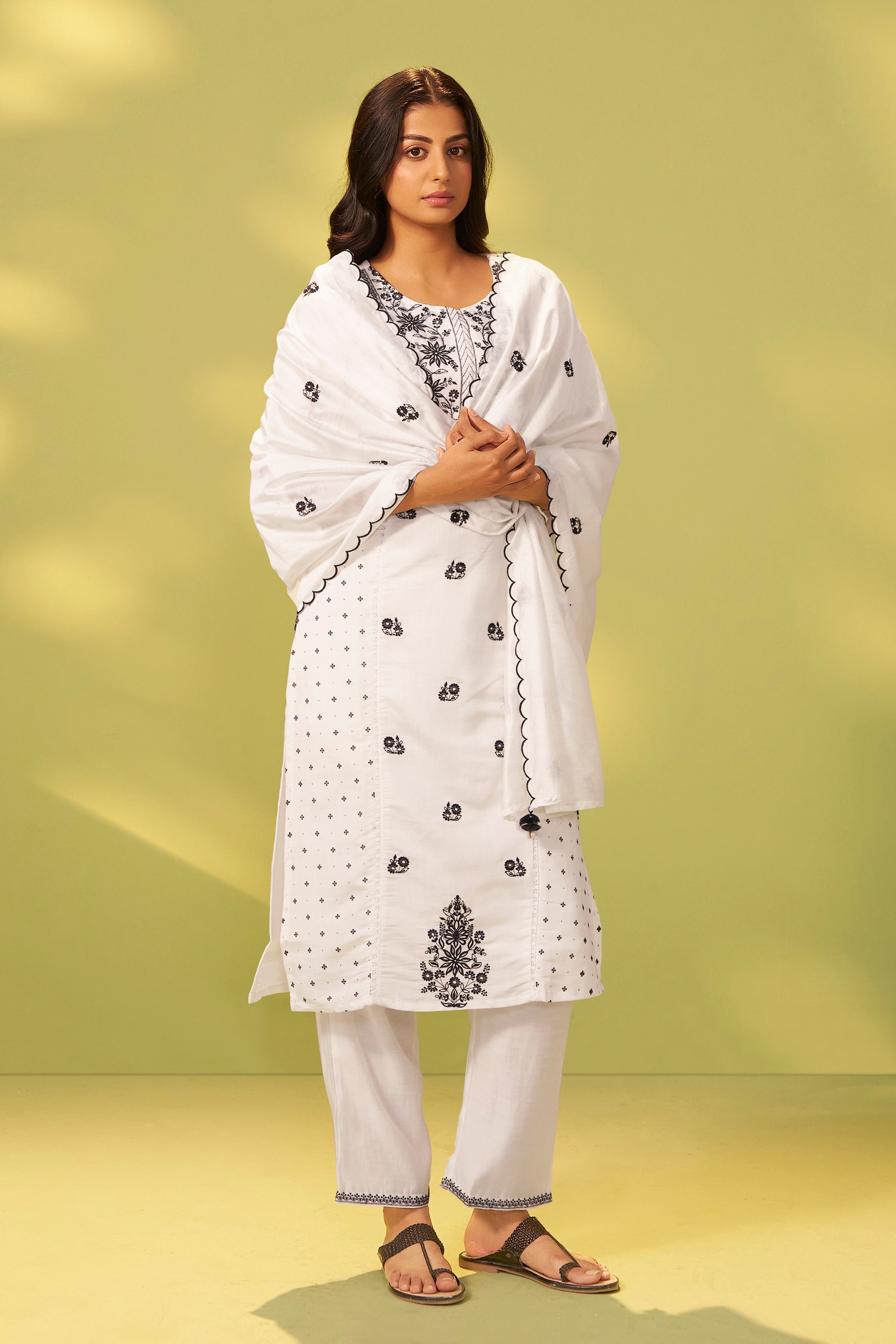 Chikankari Kurta Set