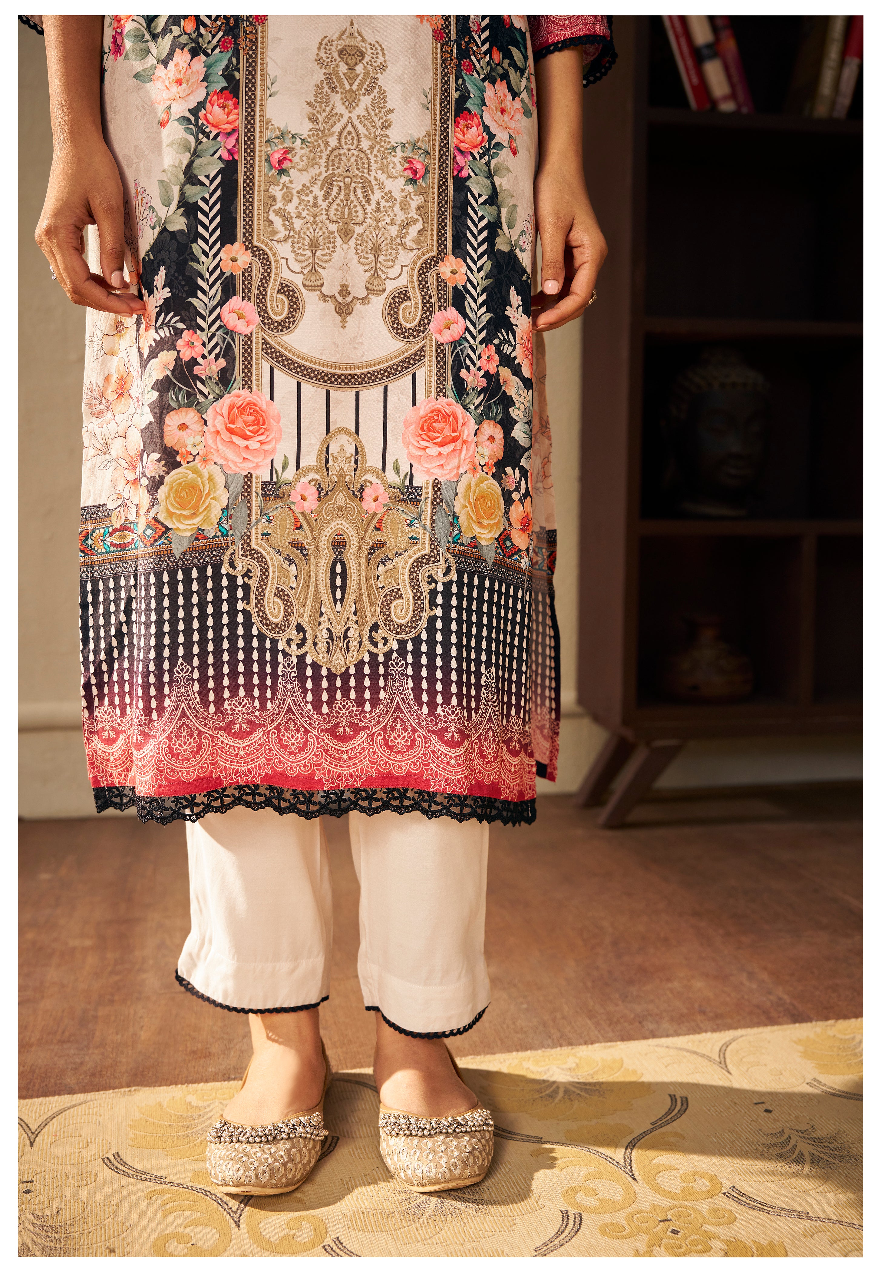 Heavy Muslin Digital Print Kurta Set