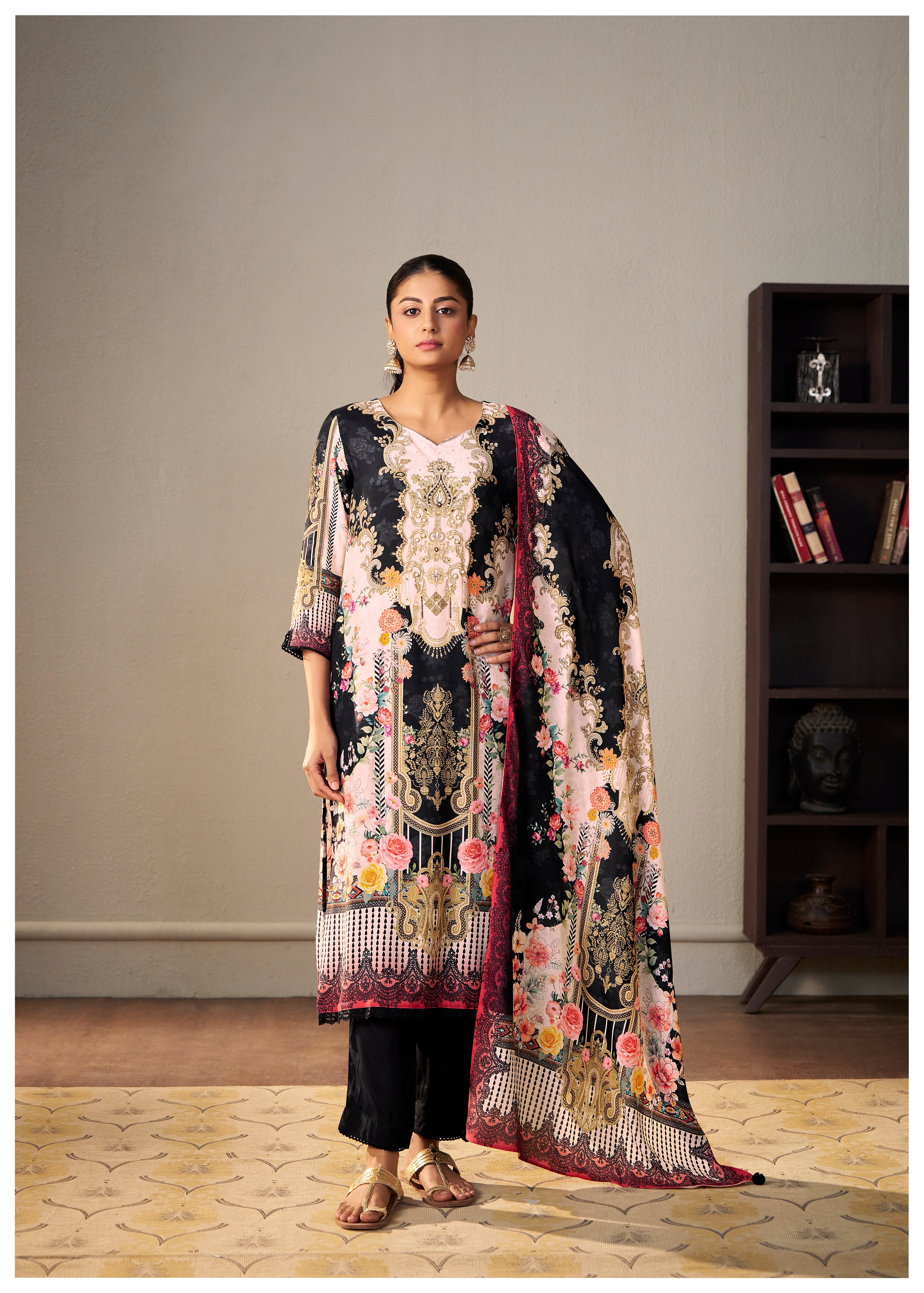 Heavy Muslin Digital Print Kurta Set