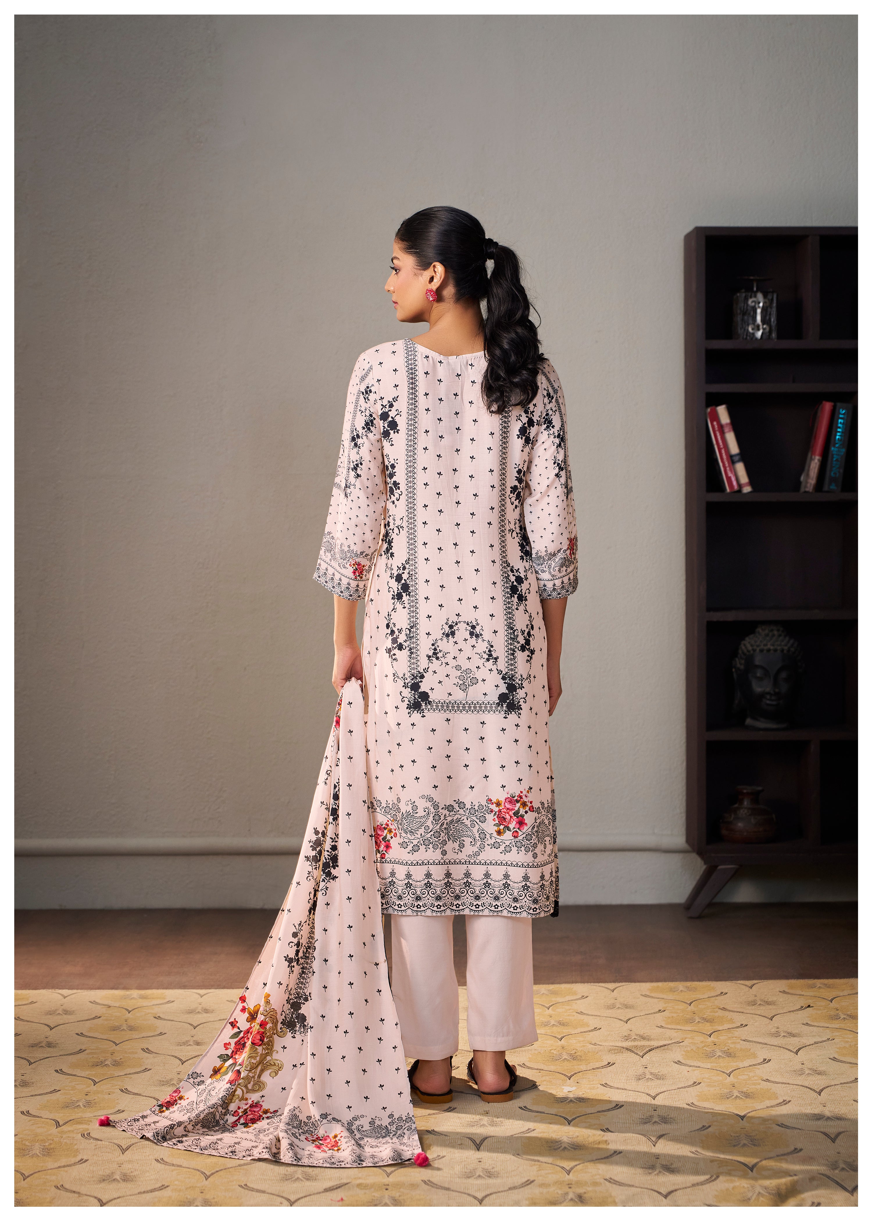 Heavy Muslin Digital Print Kurta Set