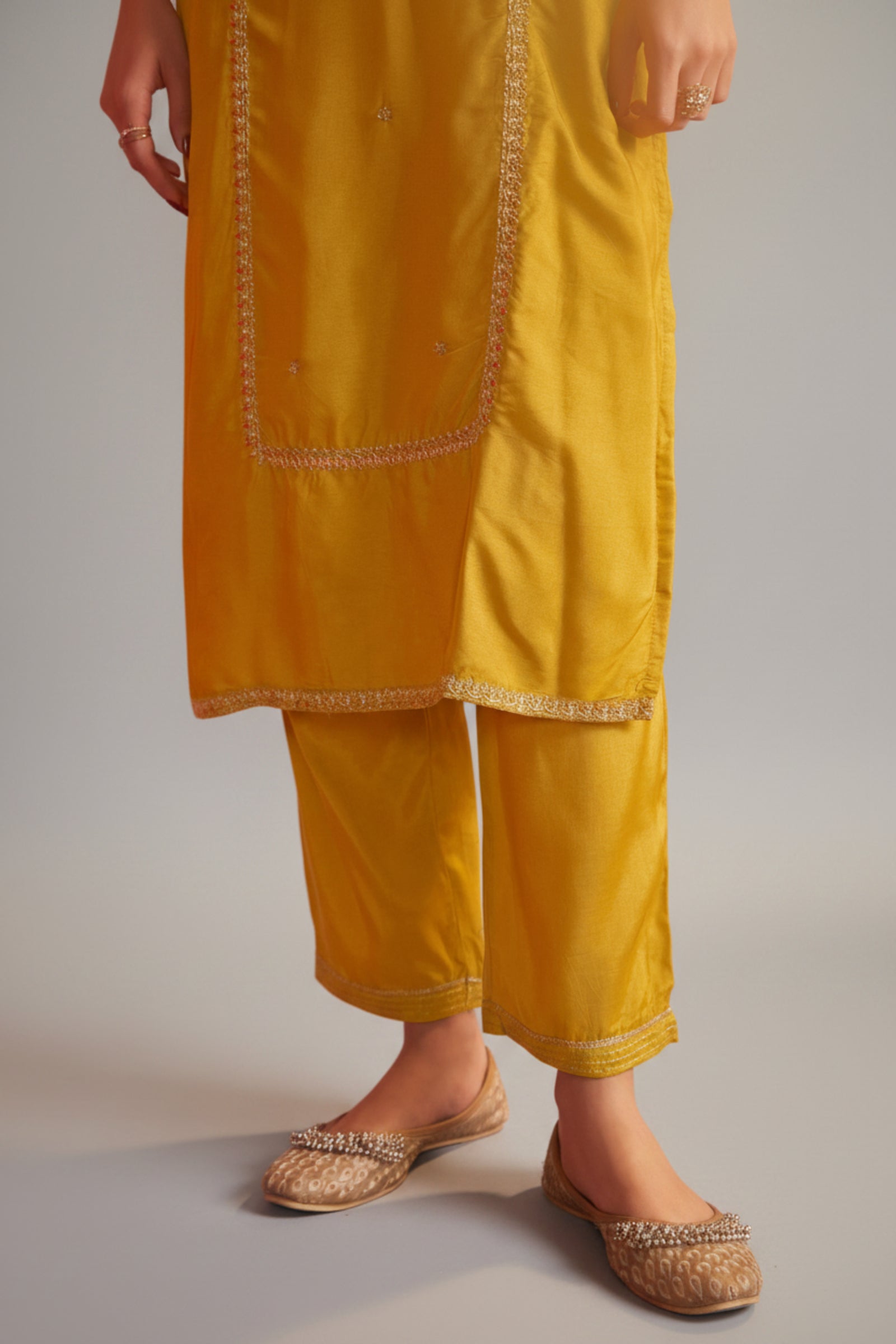 Silk Embroidery Set