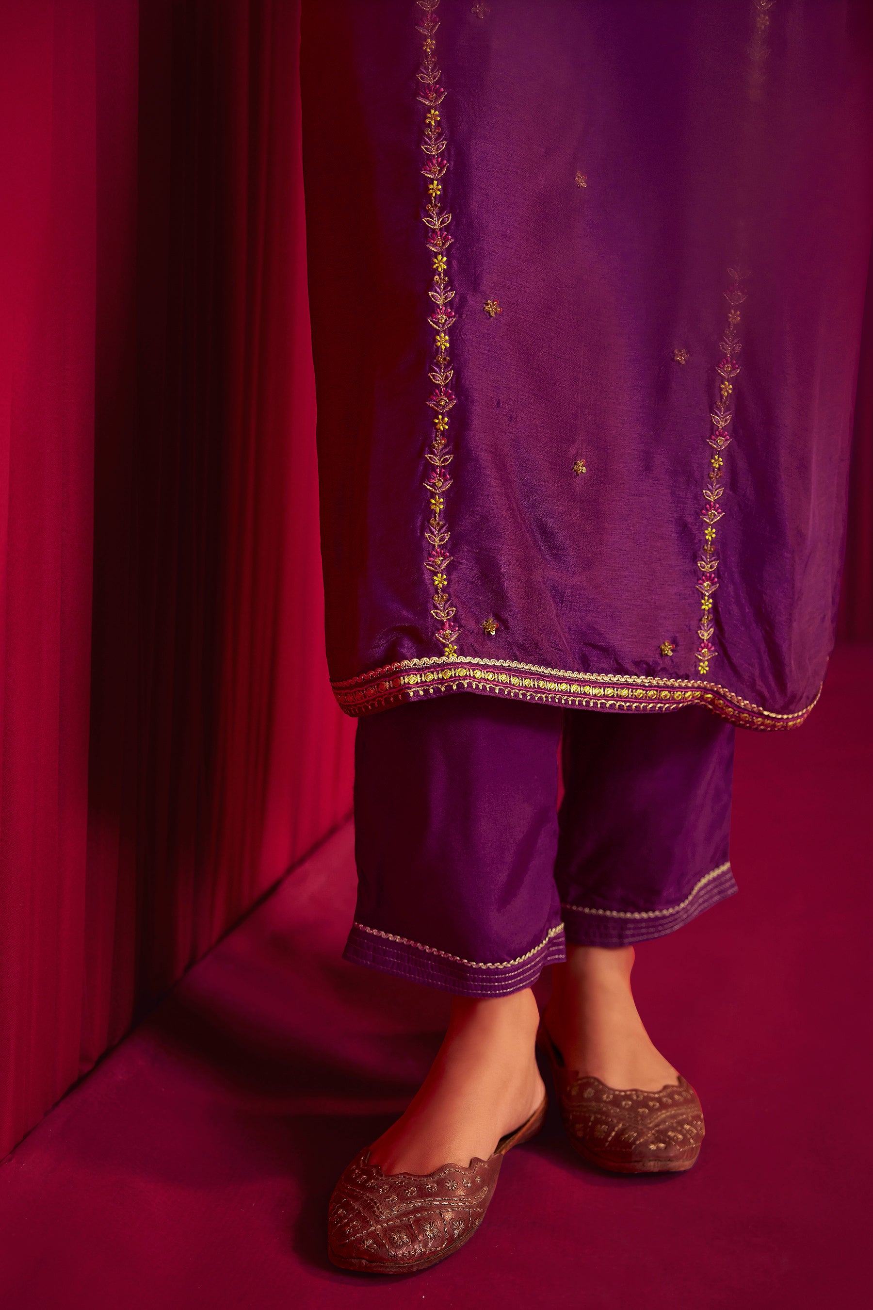 Embroidered Silk Set