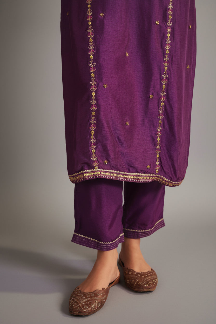Embroidered Silk Set