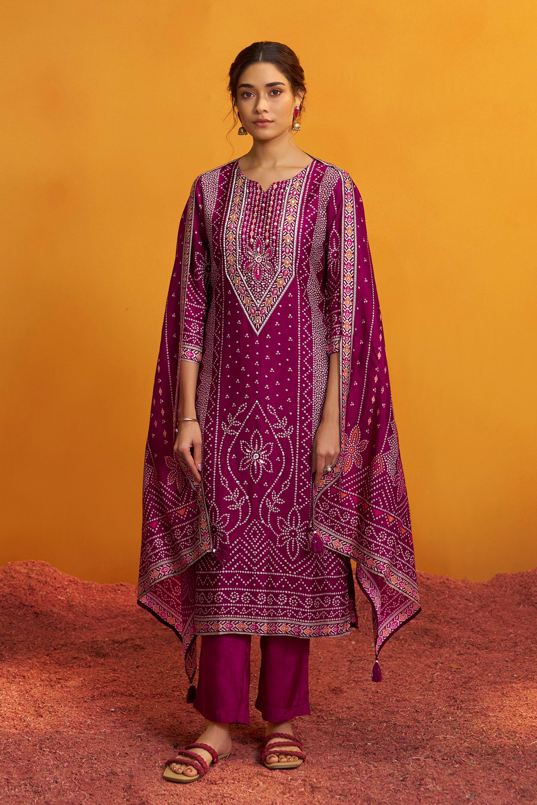 Bandhani Digital Print Kurta Set – Wine
