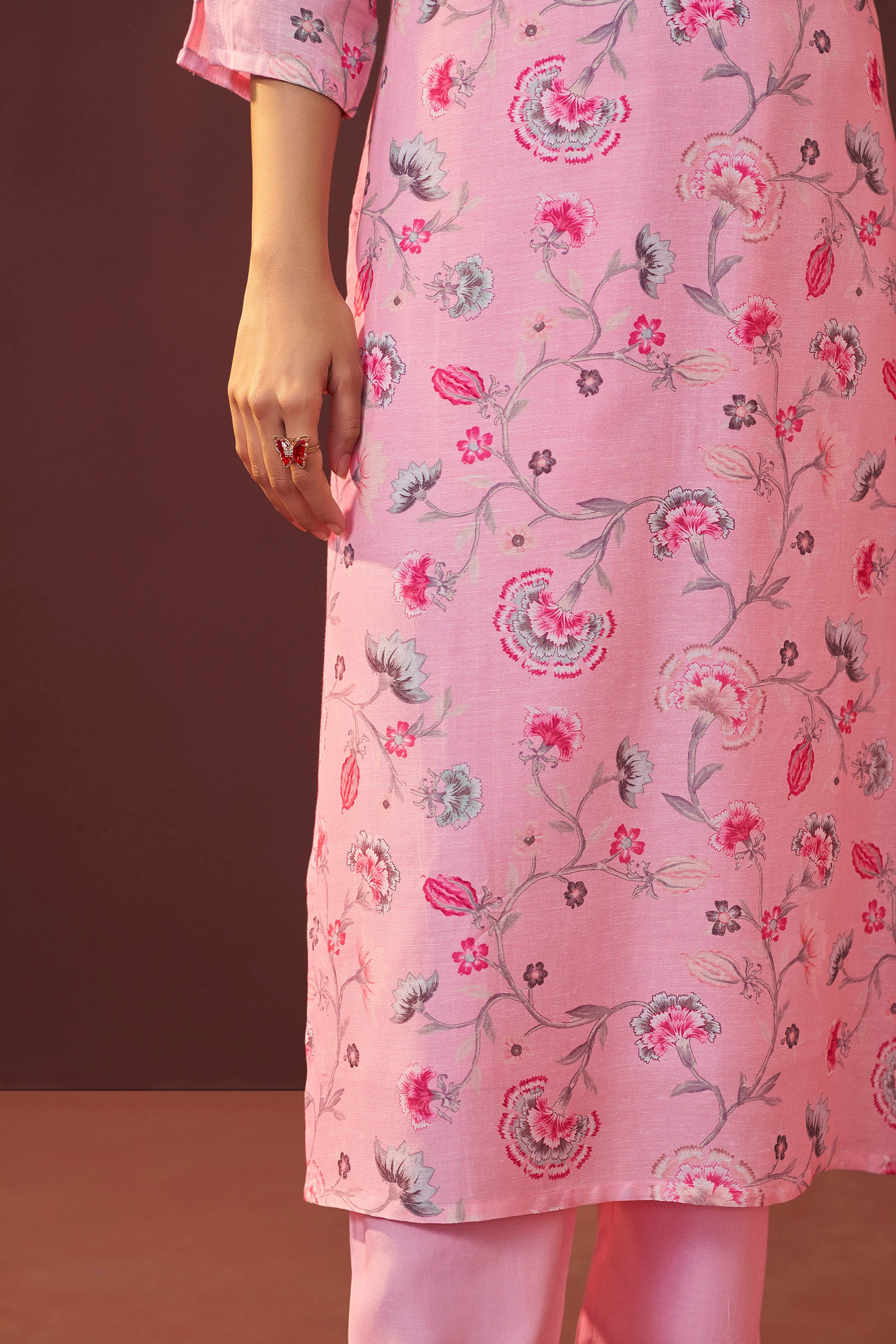 Florayne Pink Linen Embroidered Kurta Set