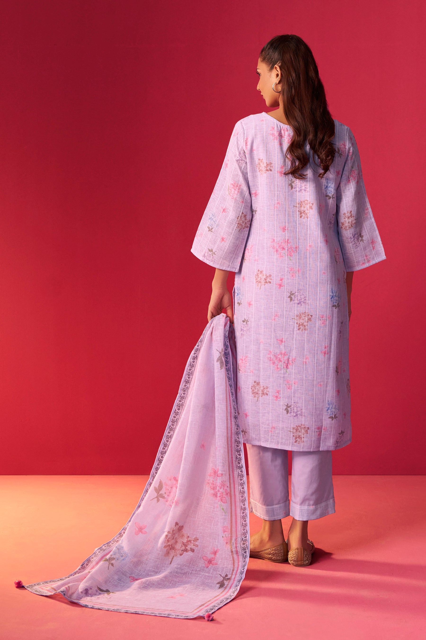 Linen Embroidered Kurta Set