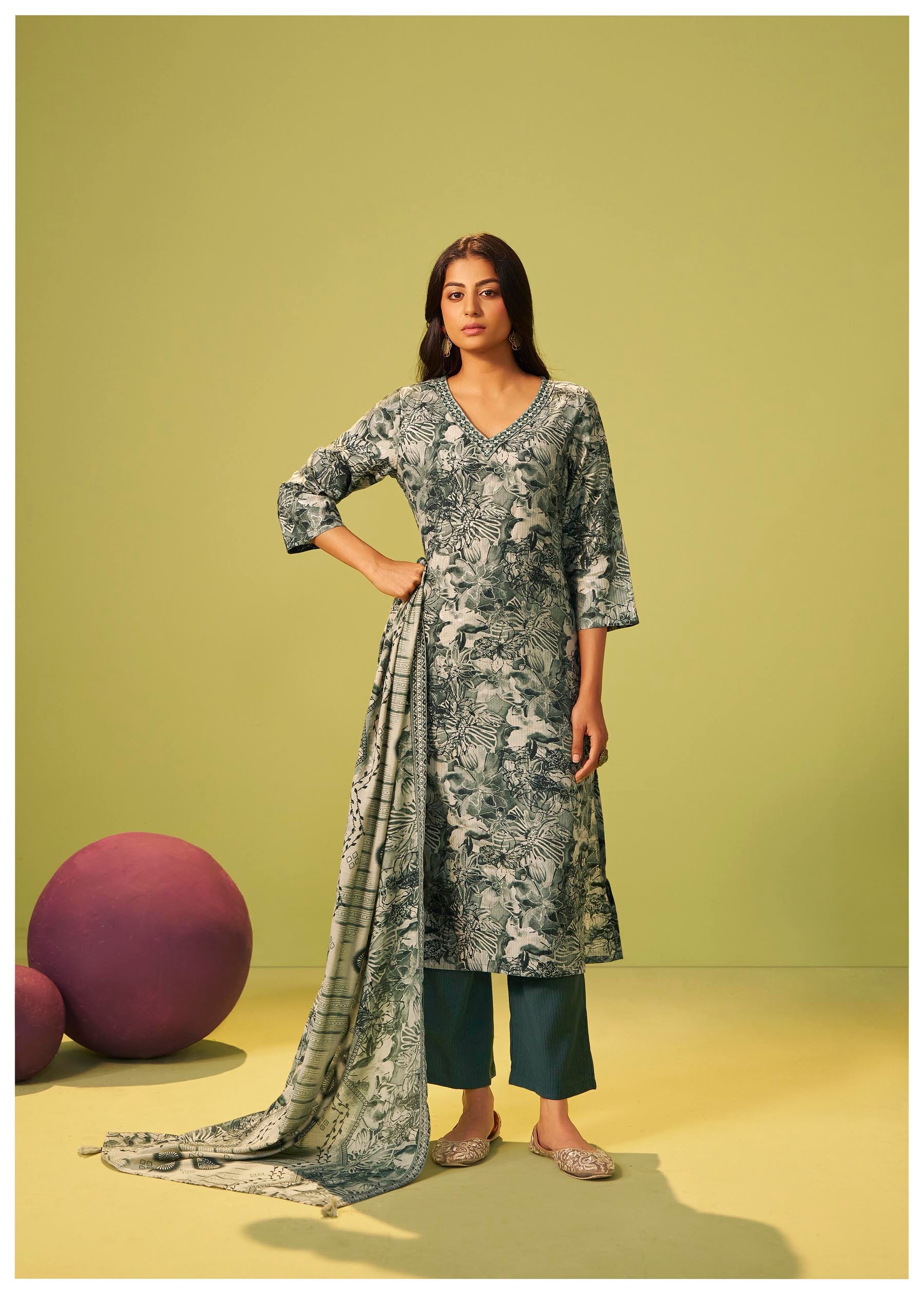 Harit Green Digital Print Kurta Set