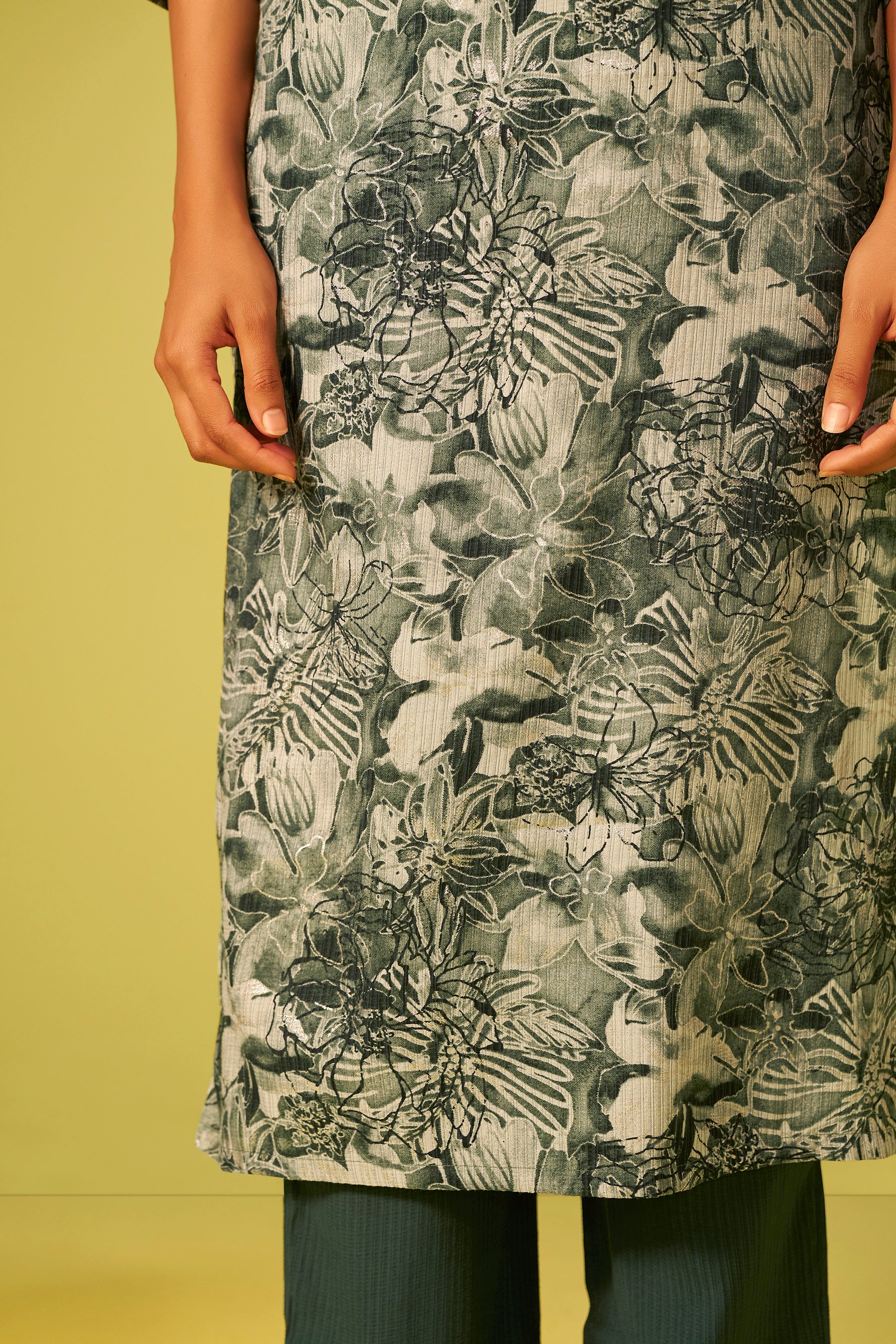 Harit Green Digital Print Kurta Set