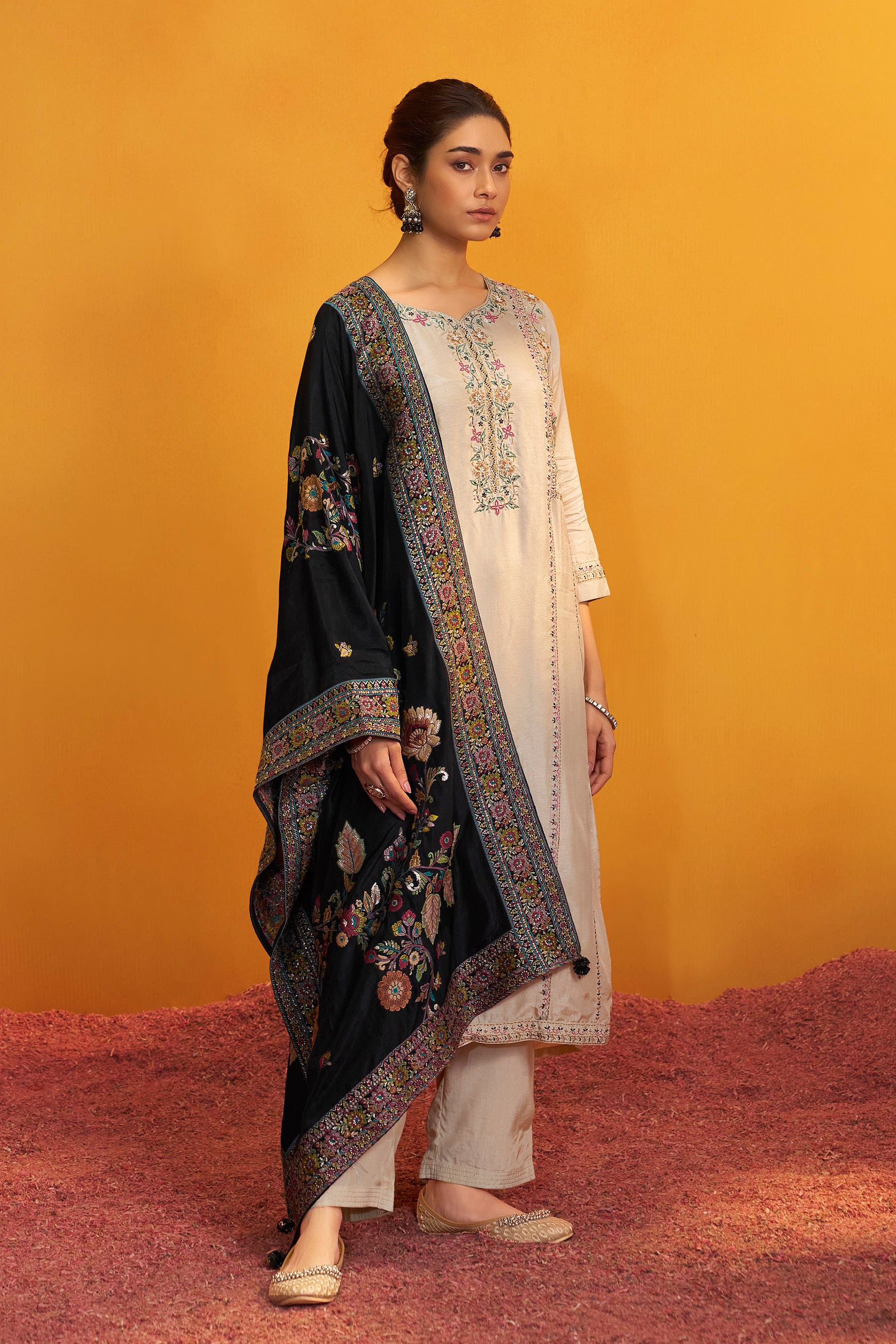 Russian Silk Kurta with Contrast Jacquard Dupatta – Cream