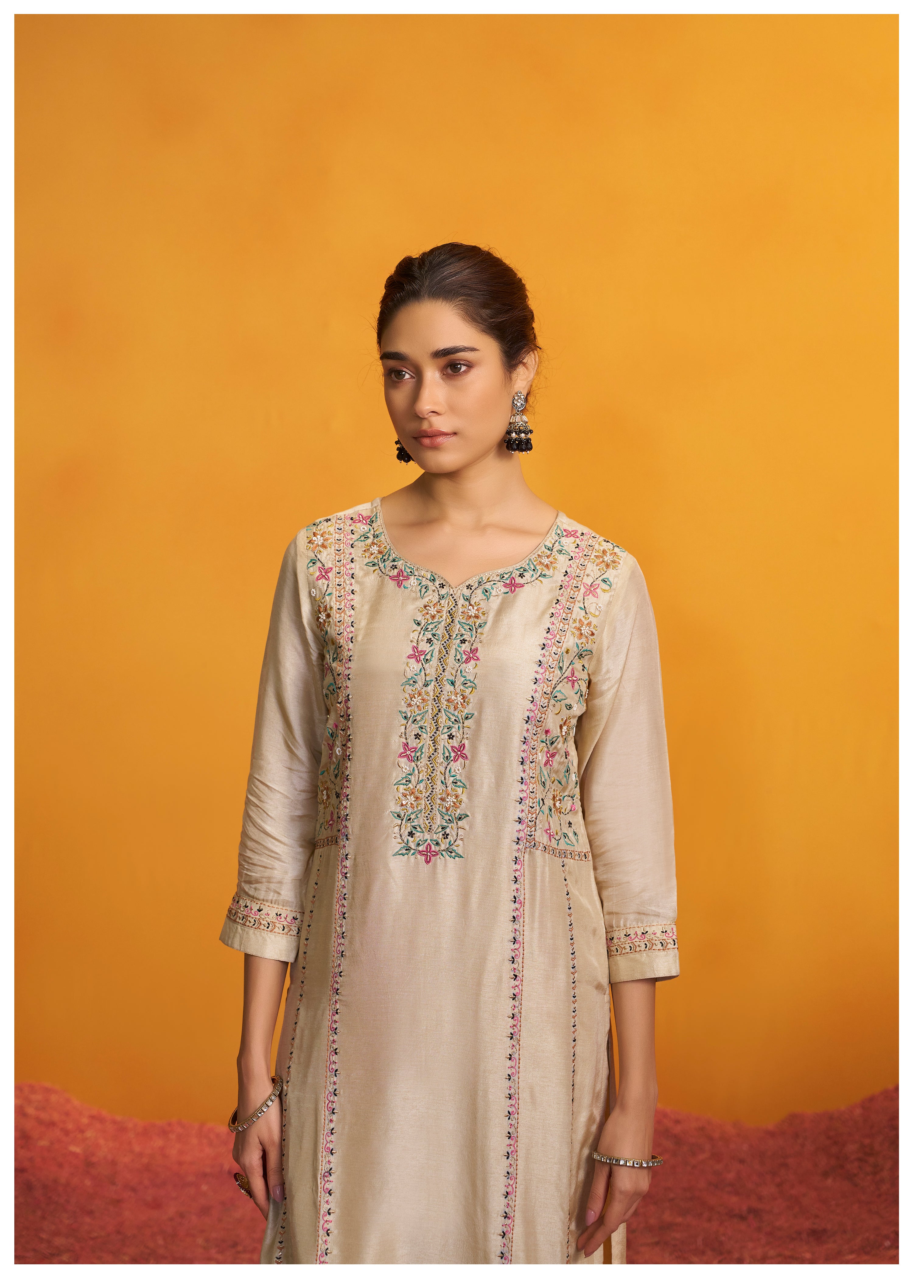 Russsian Silk Kurta With Contrast Jacquard Dupatta